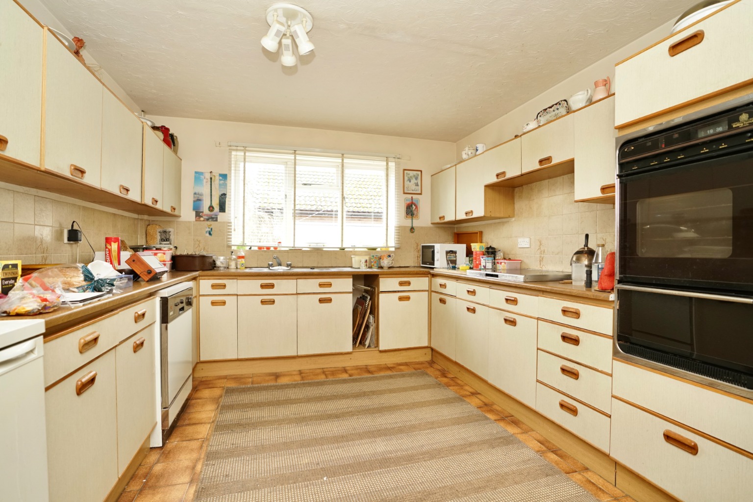 4 bed detached house for sale in High Street, Huntingdon  - Property Image 3