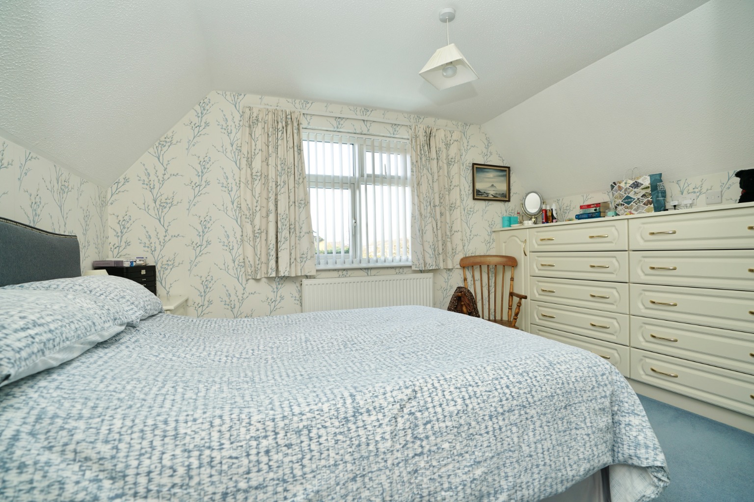 4 bed detached house for sale in Dunholt Way, Huntingdon  - Property Image 11