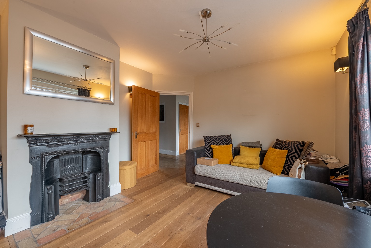 6 bed detached house for sale in Ermine Street, Huntingdon 6