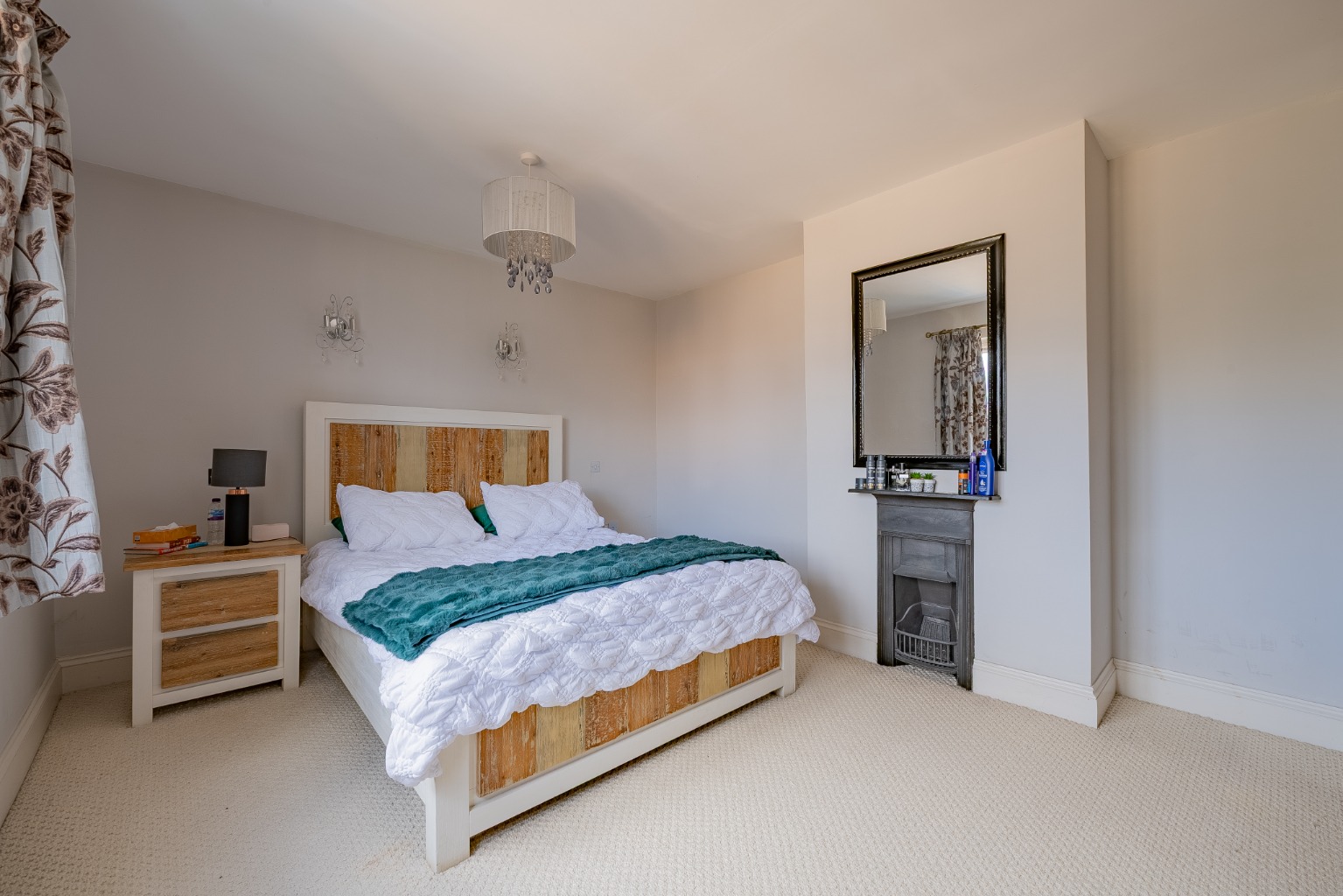 6 bed detached house for sale in Ermine Street, Huntingdon 11