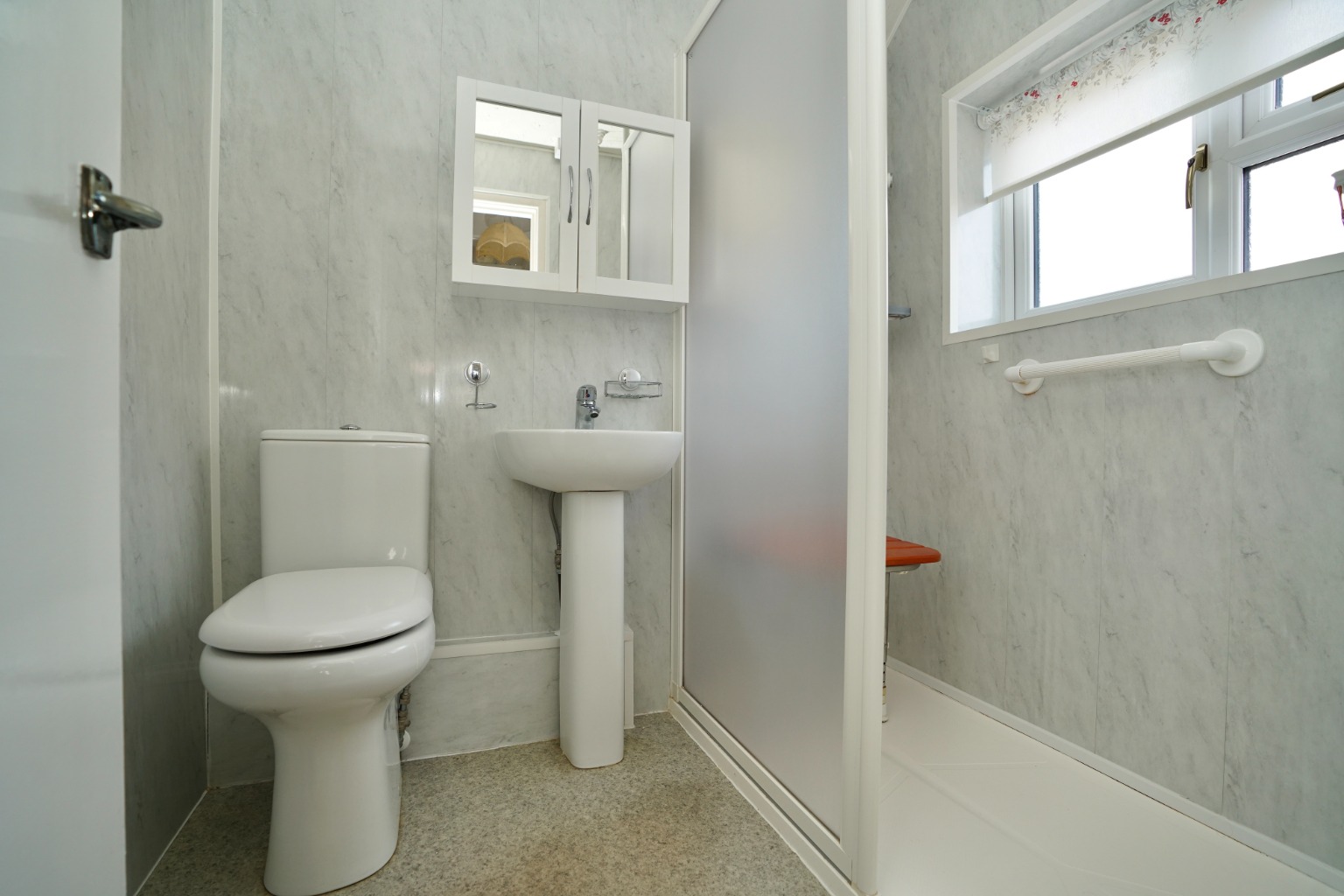 3 bed semi-detached house for sale in The Green, Huntingdon 10