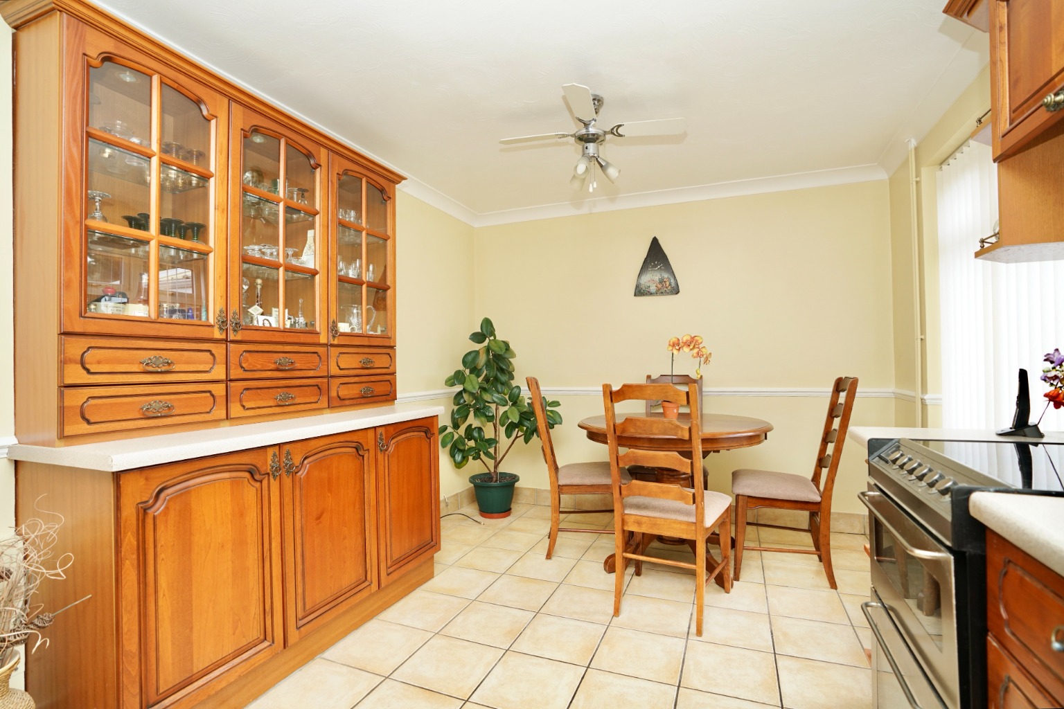 3 bed semi-detached house for sale in The Green, Huntingdon 4