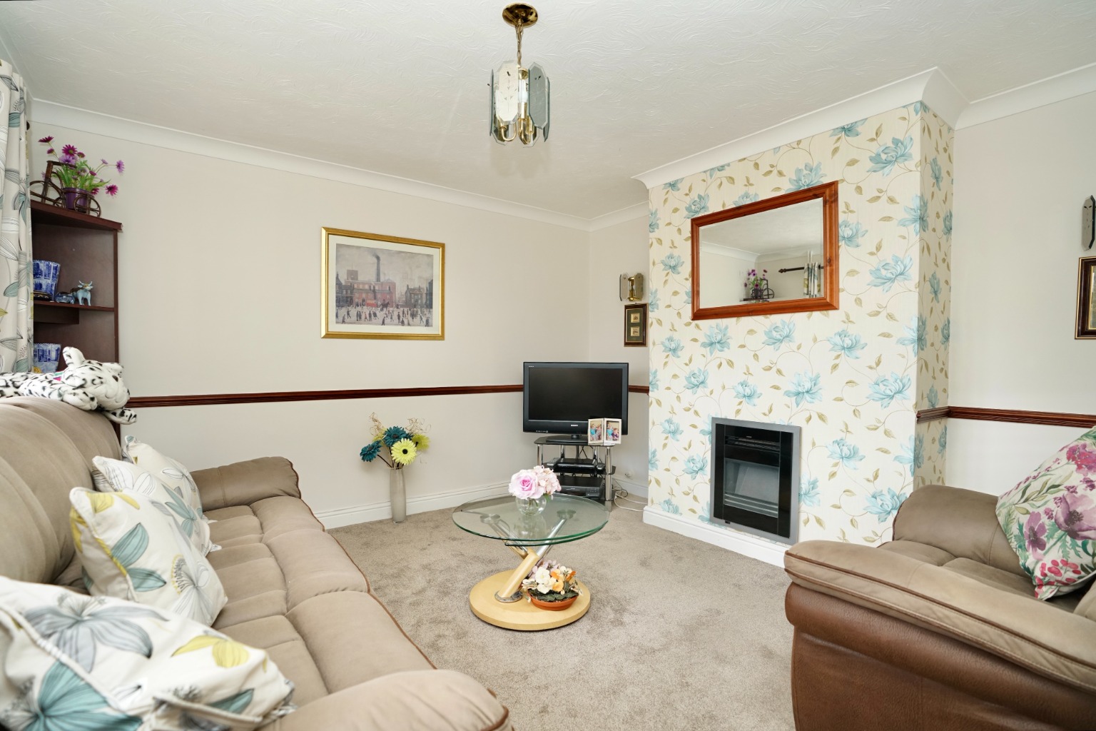 3 bed semi-detached house for sale in The Green, Huntingdon  - Property Image 7