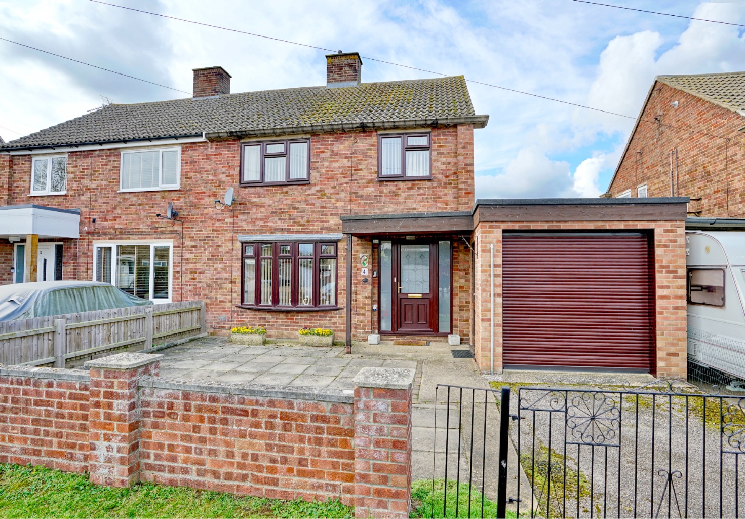 3 bed semi-detached house for sale in The Green, Huntingdon - Property Image 1