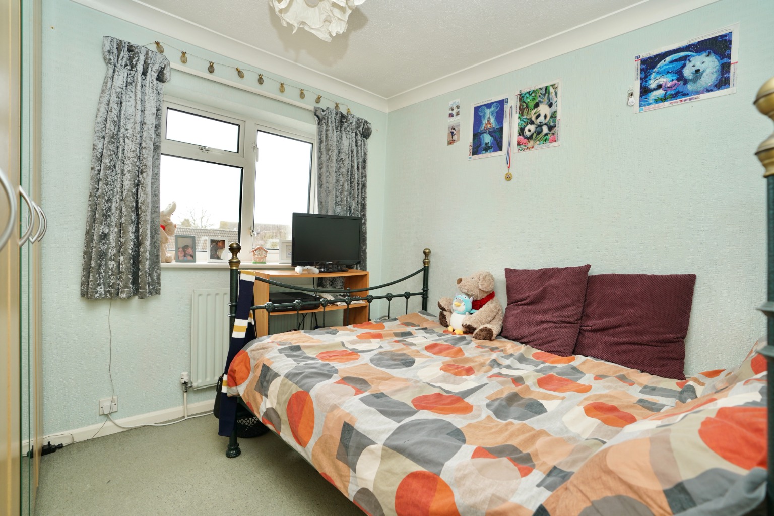 3 bed end of terrace house for sale in Edinburgh Drive, St. Ives 7