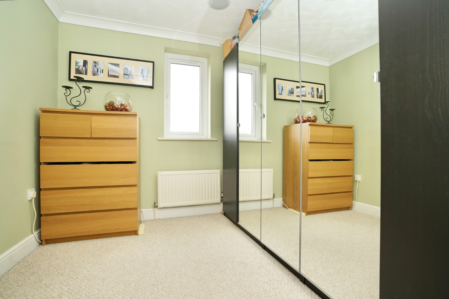 4 bed detached house for sale in The Sycamores, Huntingdon 12