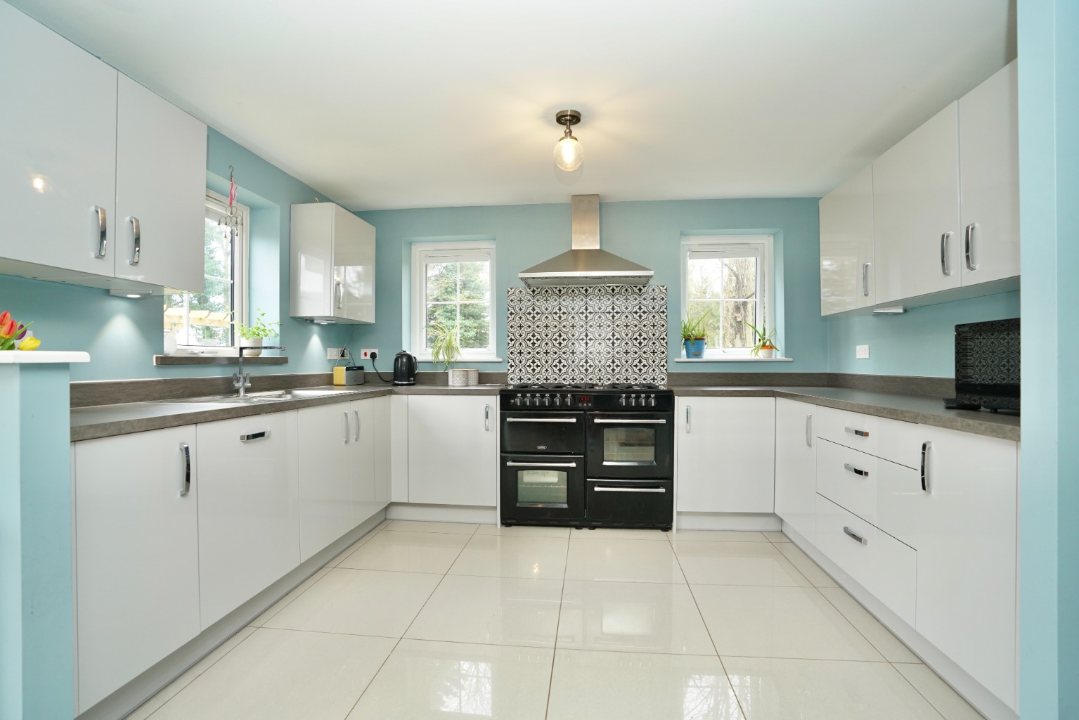 4 bed detached house for sale in Askwith Grove, St. Ives 3