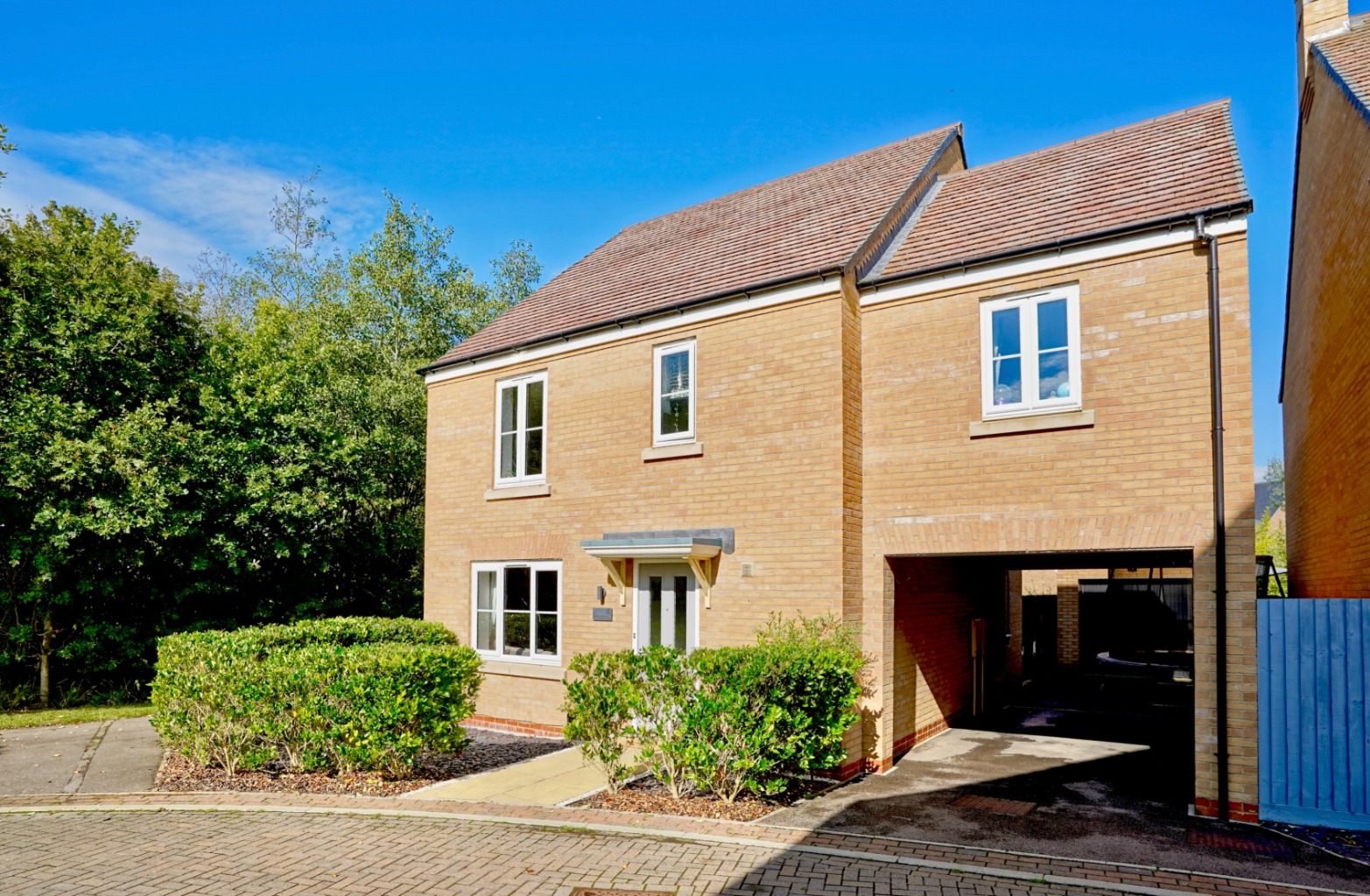 4 bed detached house for sale in Dairy Lane, Cambridge - Property Image 1