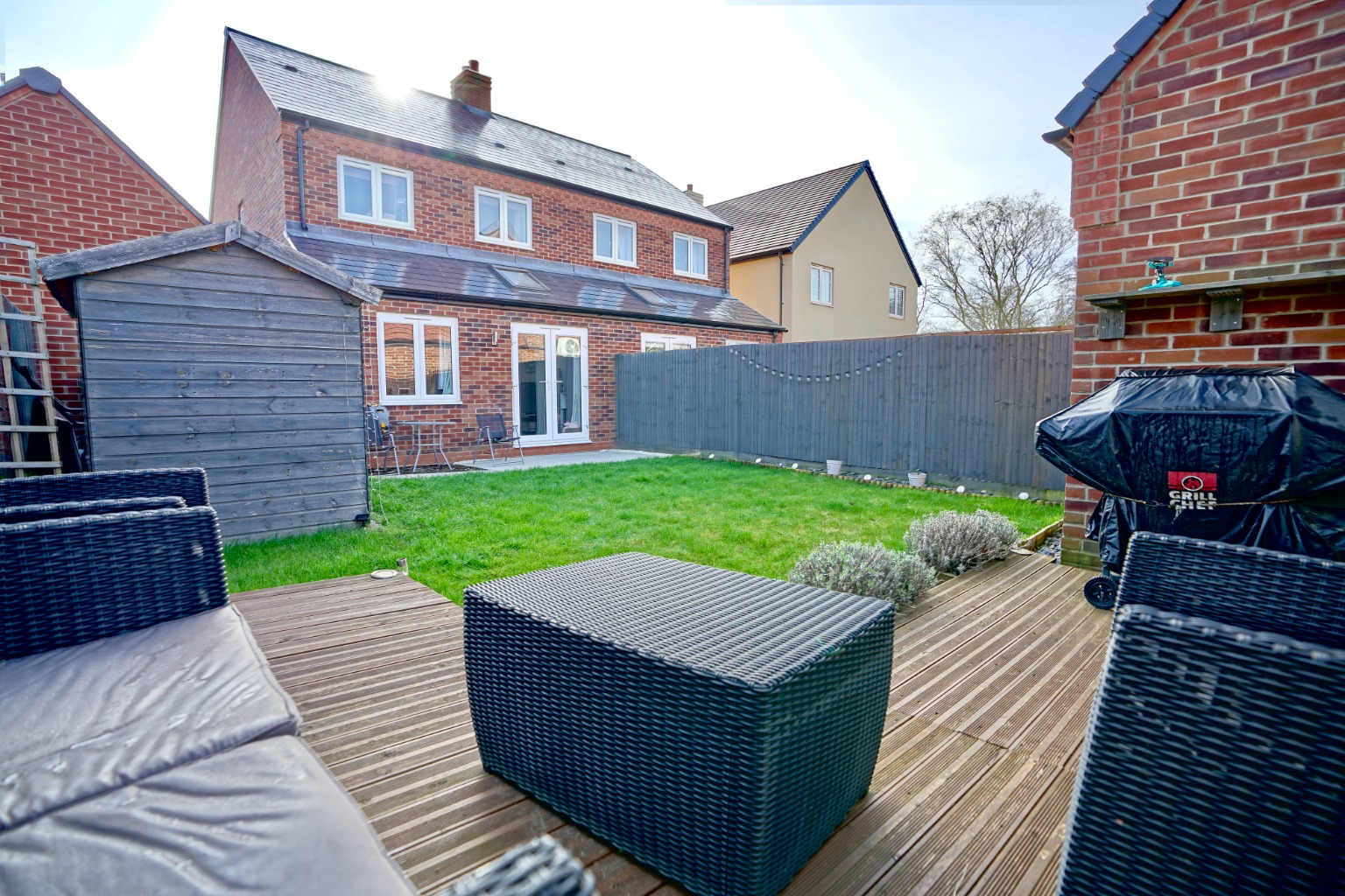 2 bed semi-detached house for sale in Hetley Close, Huntingdon 13