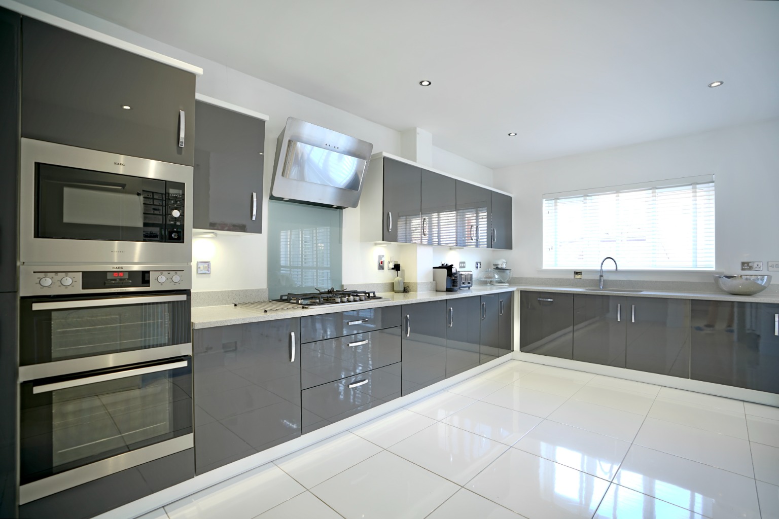 5 bed detached house for sale in Magnus Close, Peterborough 5