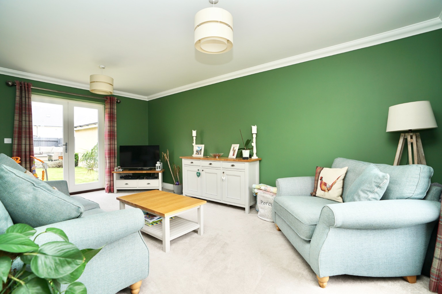 3 bed detached house for sale in Carnaile Road, Huntingdon  - Property Image 3