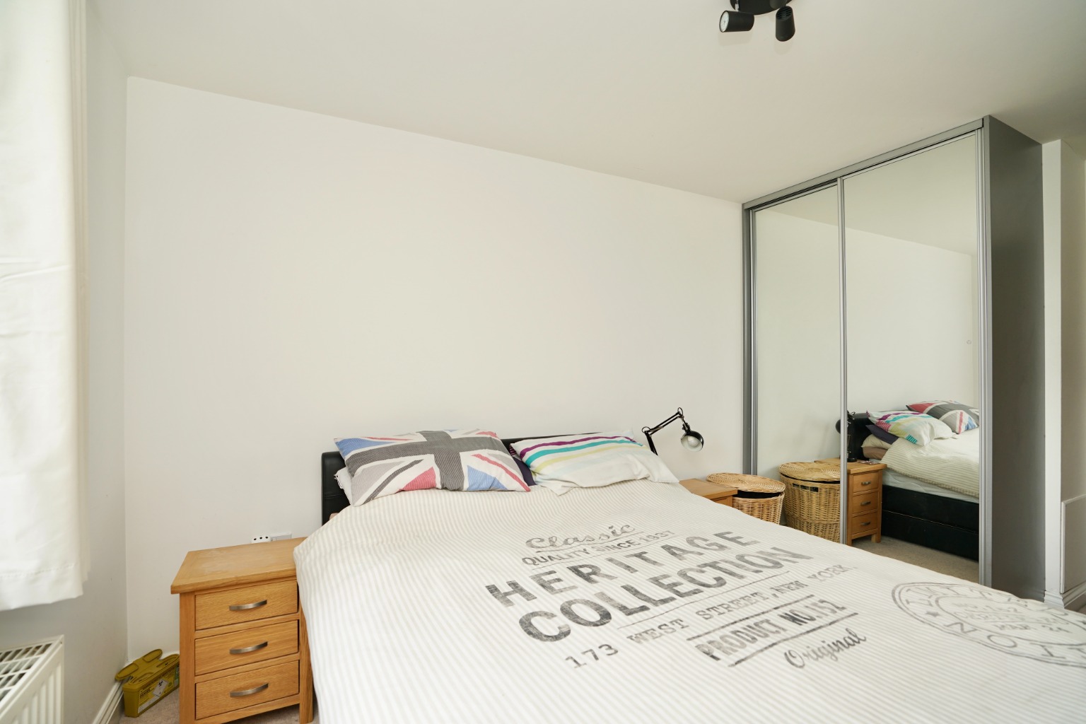 2 bed flat for sale in Leas Close, St. Ives 4