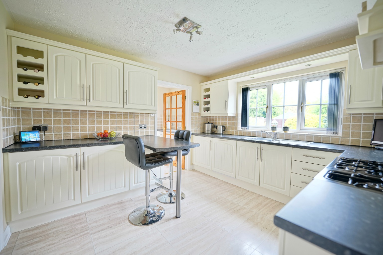 4 bed detached house for sale in Pathfinder Way, Huntingdon  - Property Image 3