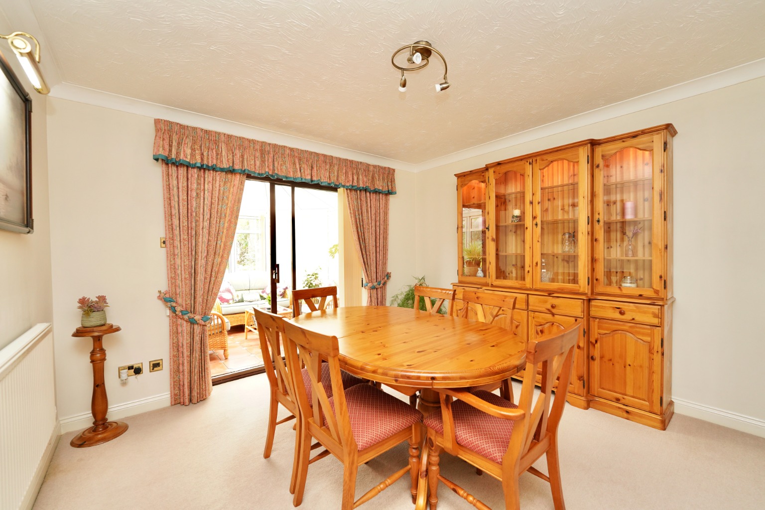 4 bed detached house for sale in Pathfinder Way, Huntingdon  - Property Image 5