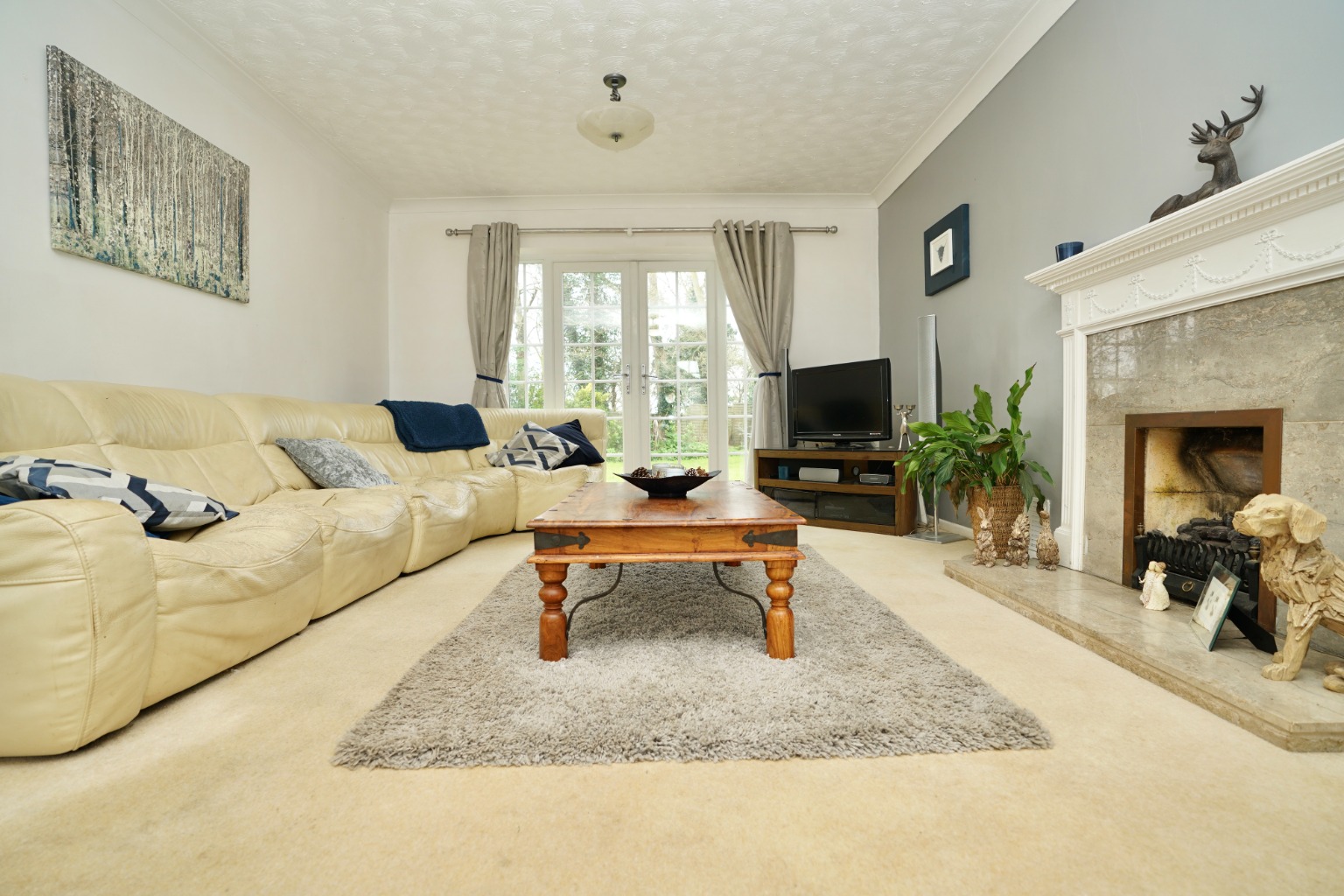 4 bed detached house for sale in Graveley Way, Huntingdon  - Property Image 3