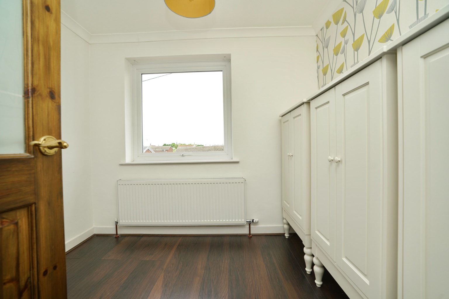 3 bed semi-detached house for sale in Leechcroft, Huntingdon 9