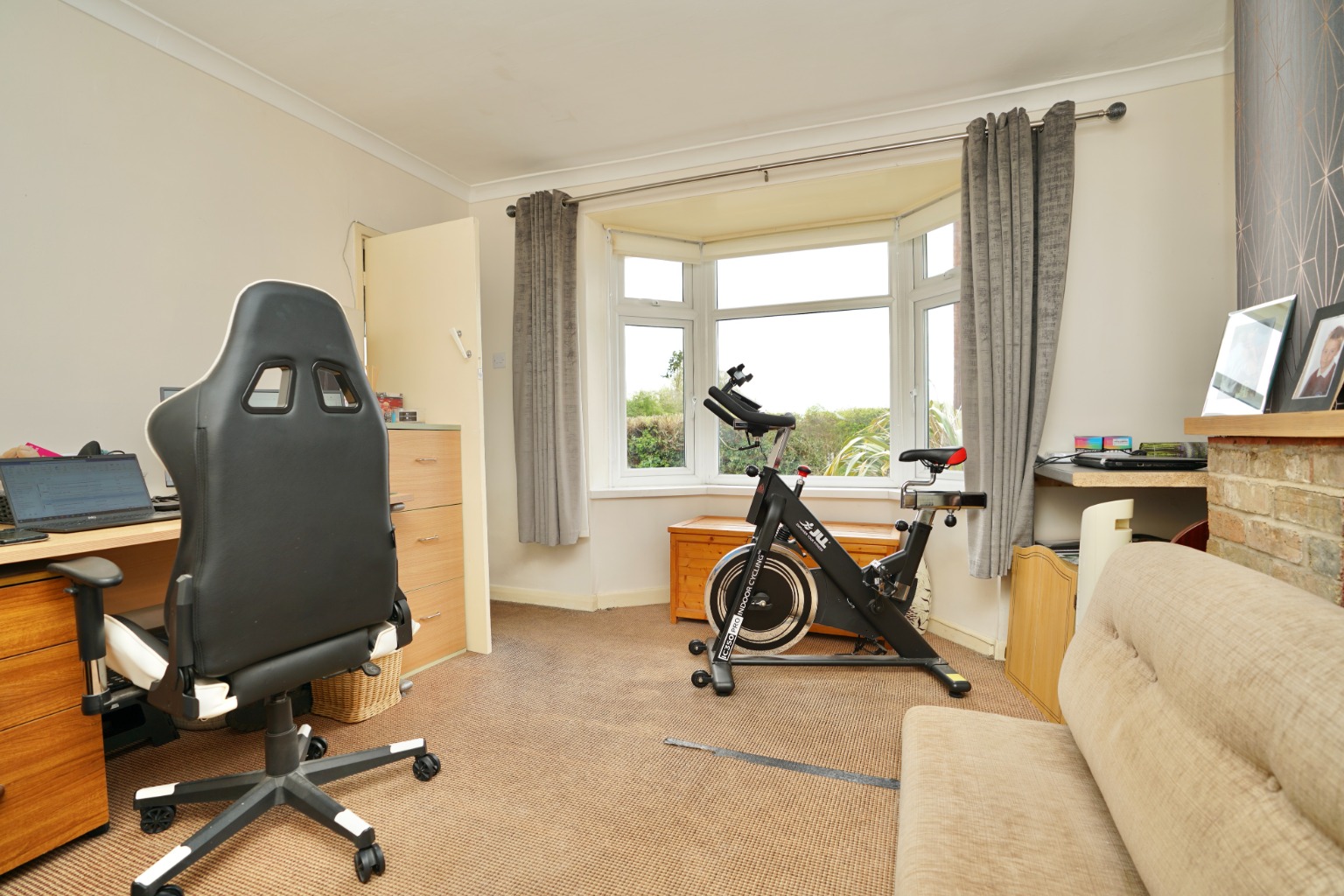 3 bed detached house for sale in Colne Road, Huntingdon  - Property Image 7