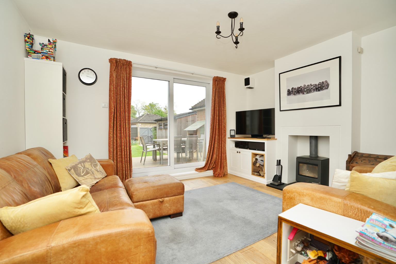 4 bed terraced house for sale in Green Leys, St Ives  - Property Image 2
