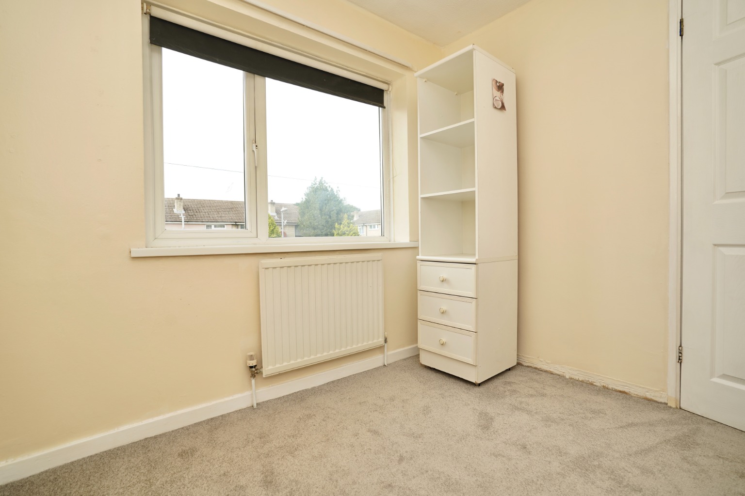 3 bed terraced house for sale in Shelley Close, Huntingdon  - Property Image 8