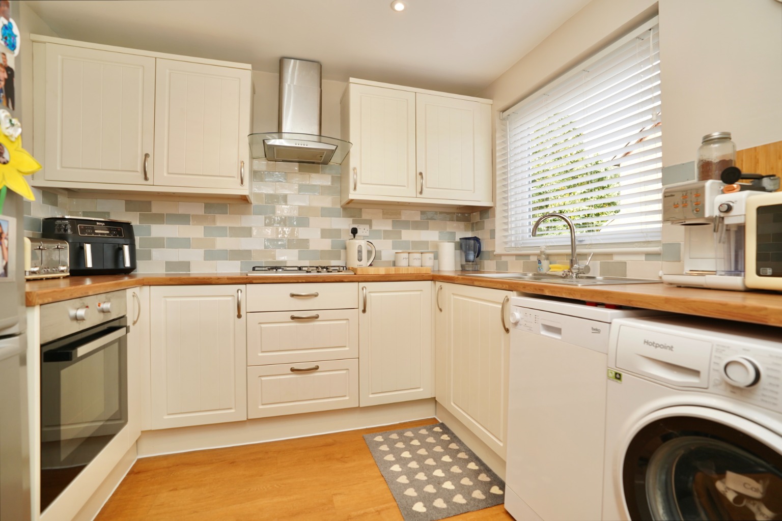 3 bed link detached house for sale in The Paddock, Huntingdon  - Property Image 3