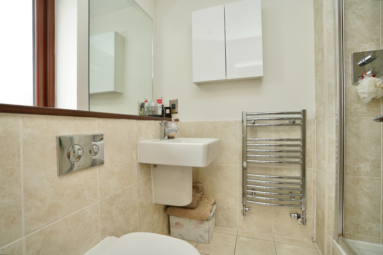 3 bed end of terrace house for sale in Garner Close, Huntingdon 12