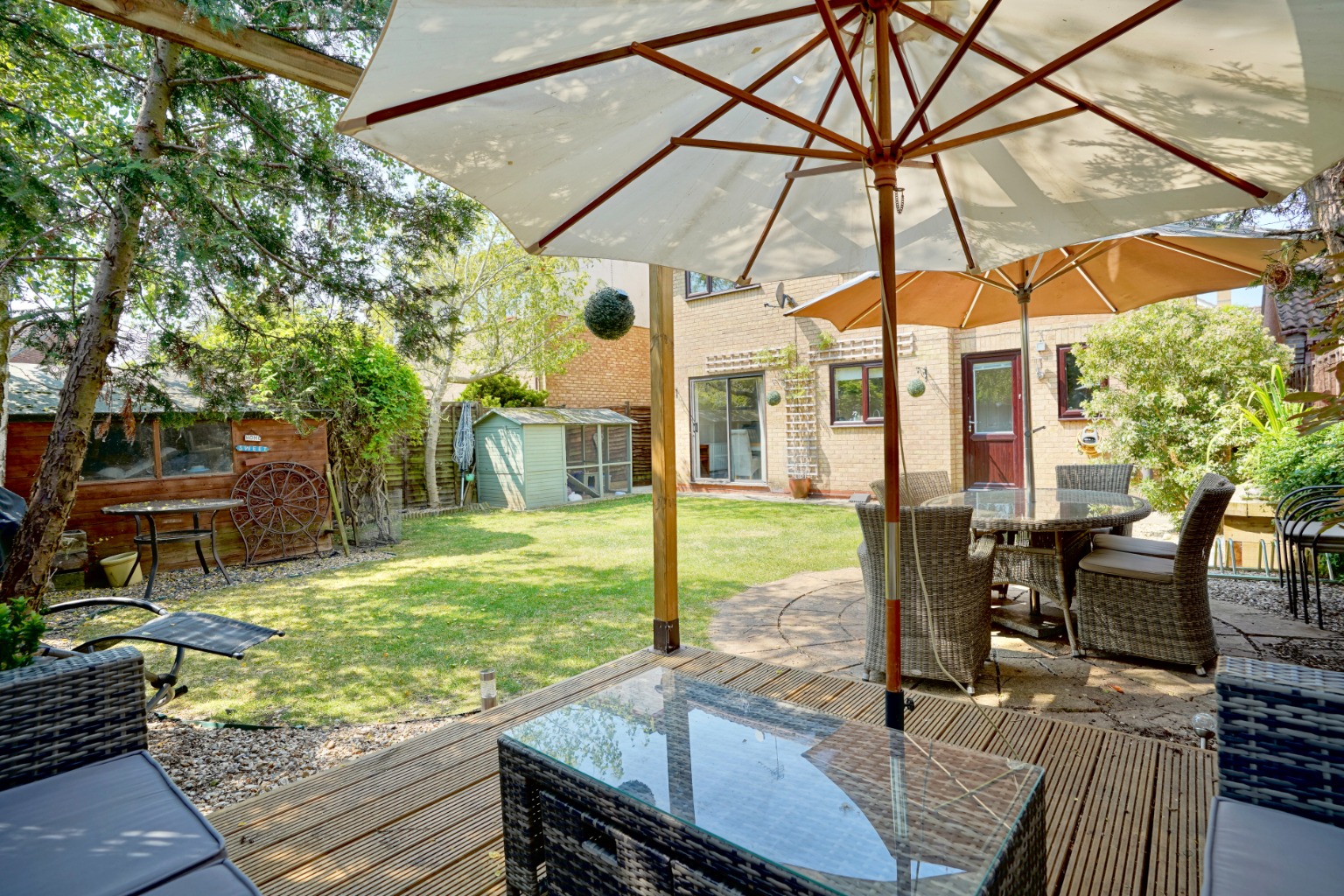 4 bed detached house for sale in Lake Way, Huntingdon 12