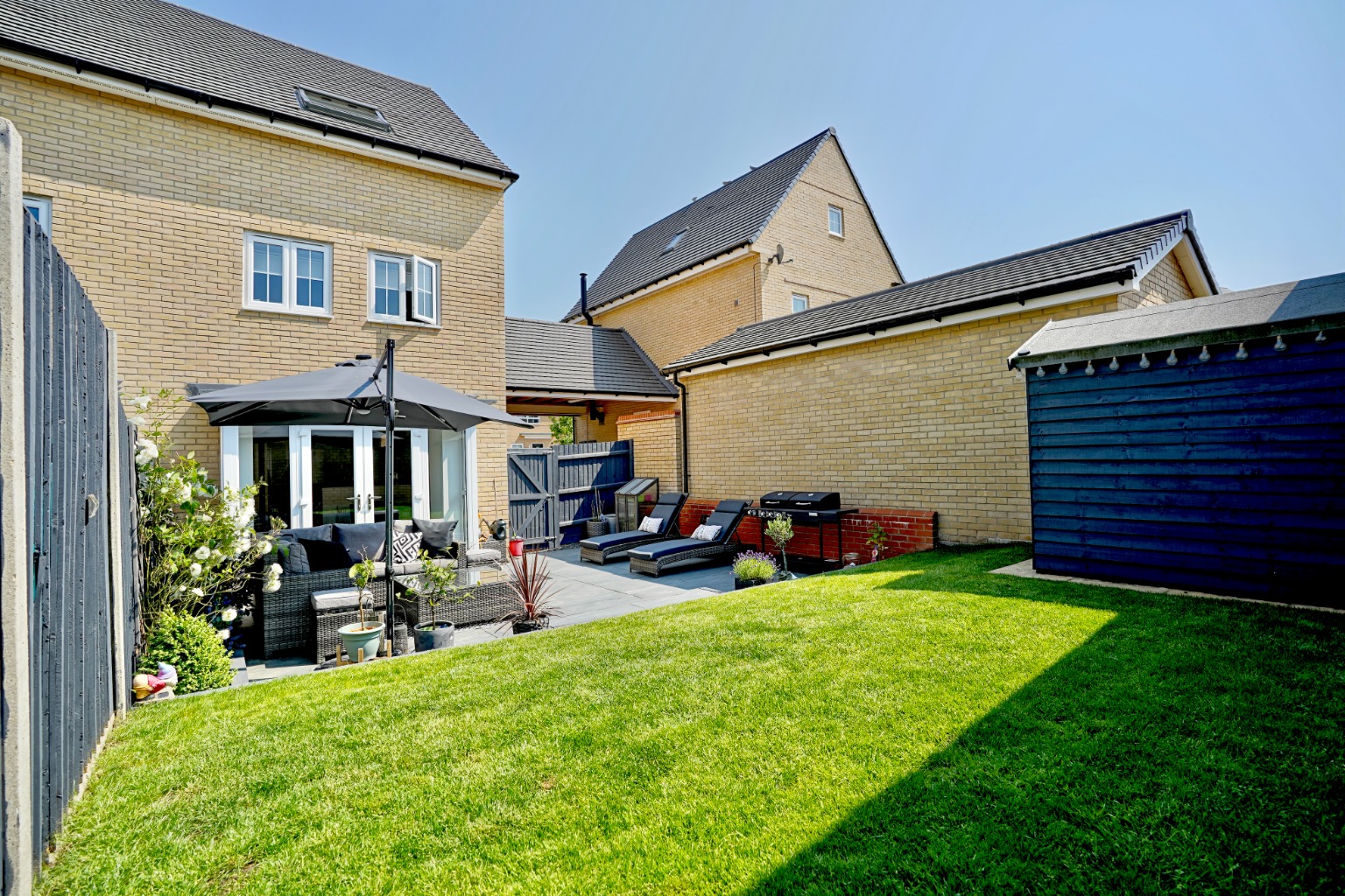 3 bed semi-detached house for sale in Gumcester Way, Huntingdon 11