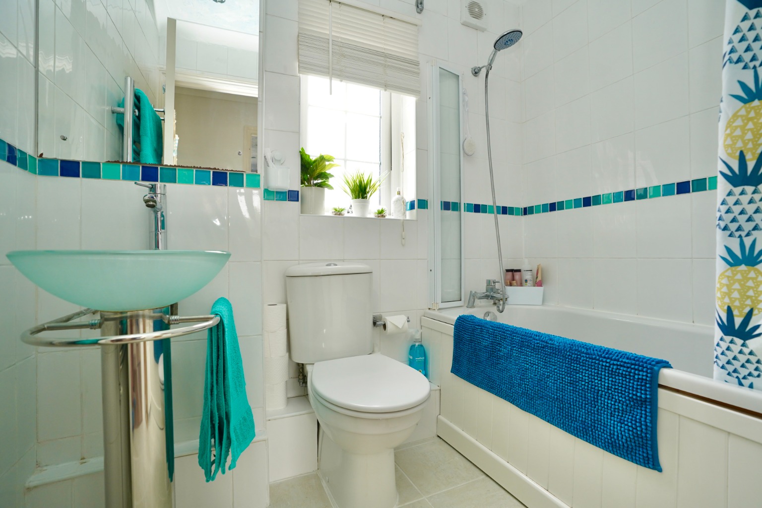 4 bed detached house for sale in Bluegate, Huntingdon 13