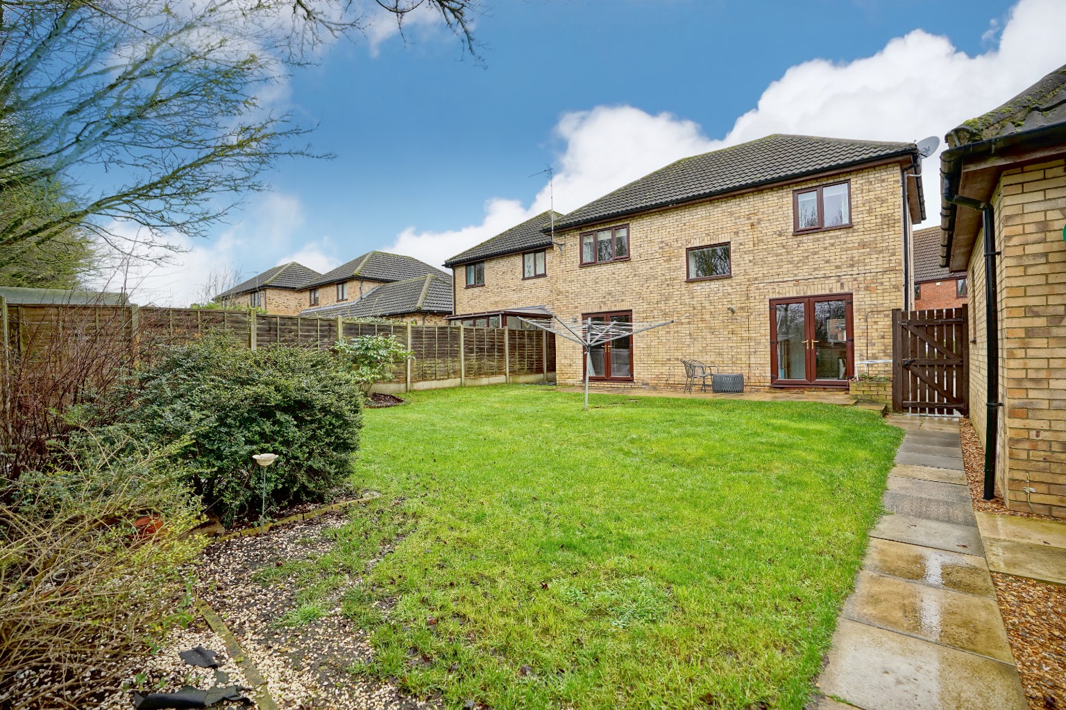 4 bed detached house for sale in Pasture Close, Huntingdon  - Property Image 14
