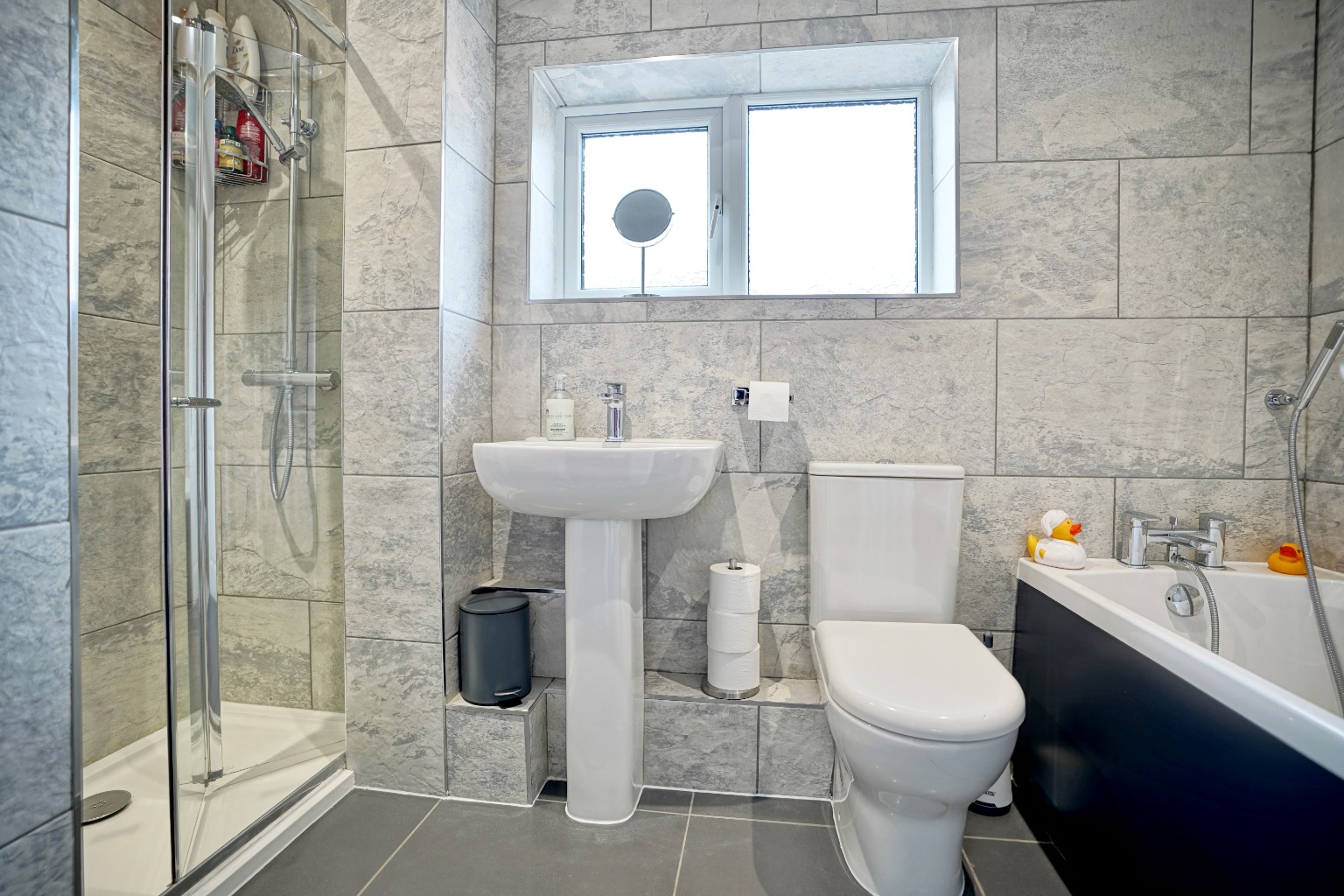 4 bed detached house for sale in Pasture Close, Huntingdon 11