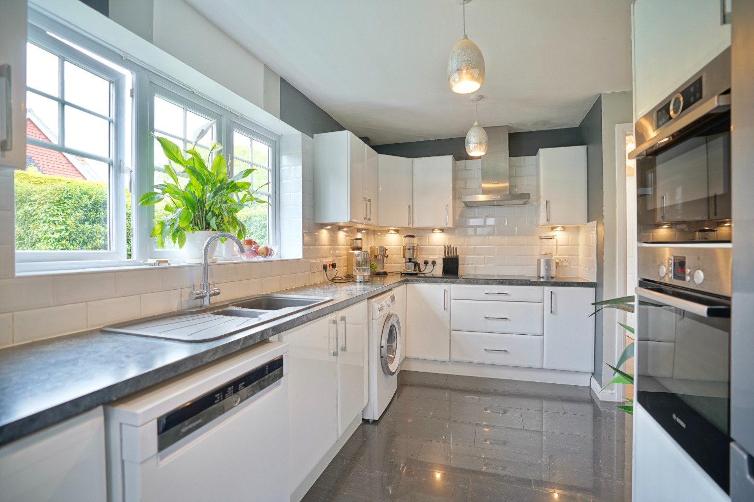 4 bed detached house for sale in Sumerling Way, Huntingdon 4