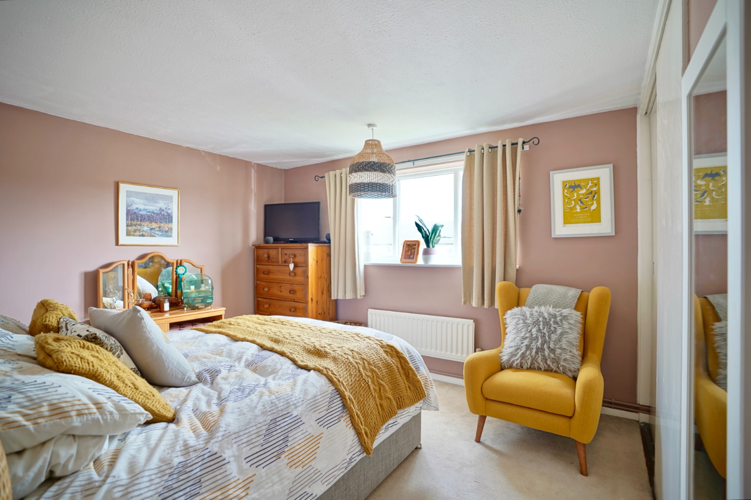 3 bed terraced house for sale in Bedford Close, Huntingdon  - Property Image 11