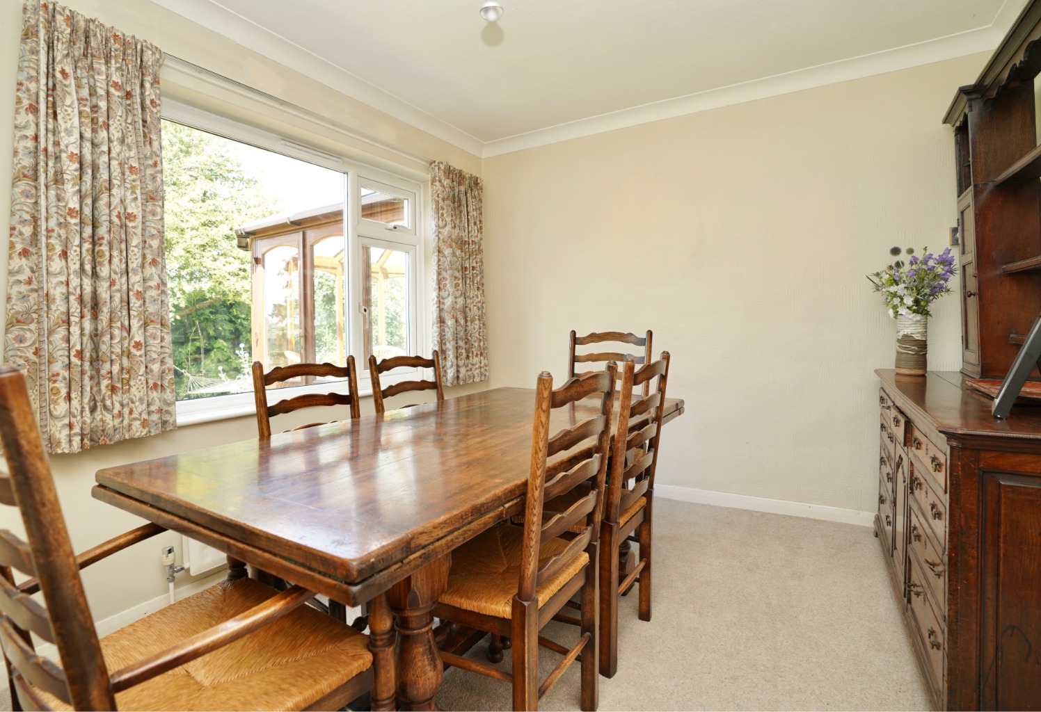 4 bed detached house for sale in Chapel Close, Huntingdon 7