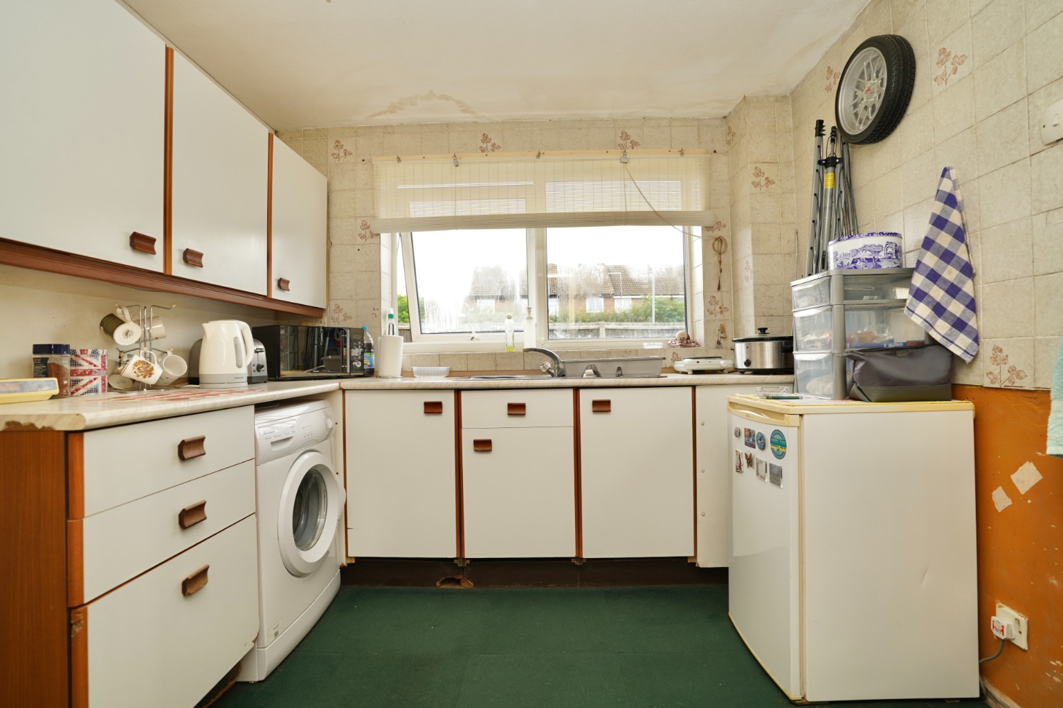 3 bed semi-detached house for sale in Valiant Road, St Ives  - Property Image 3