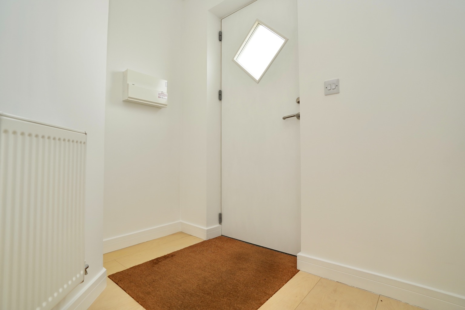 2 bed ground floor flat for sale in Fairfields Drive, Huntingdon 6