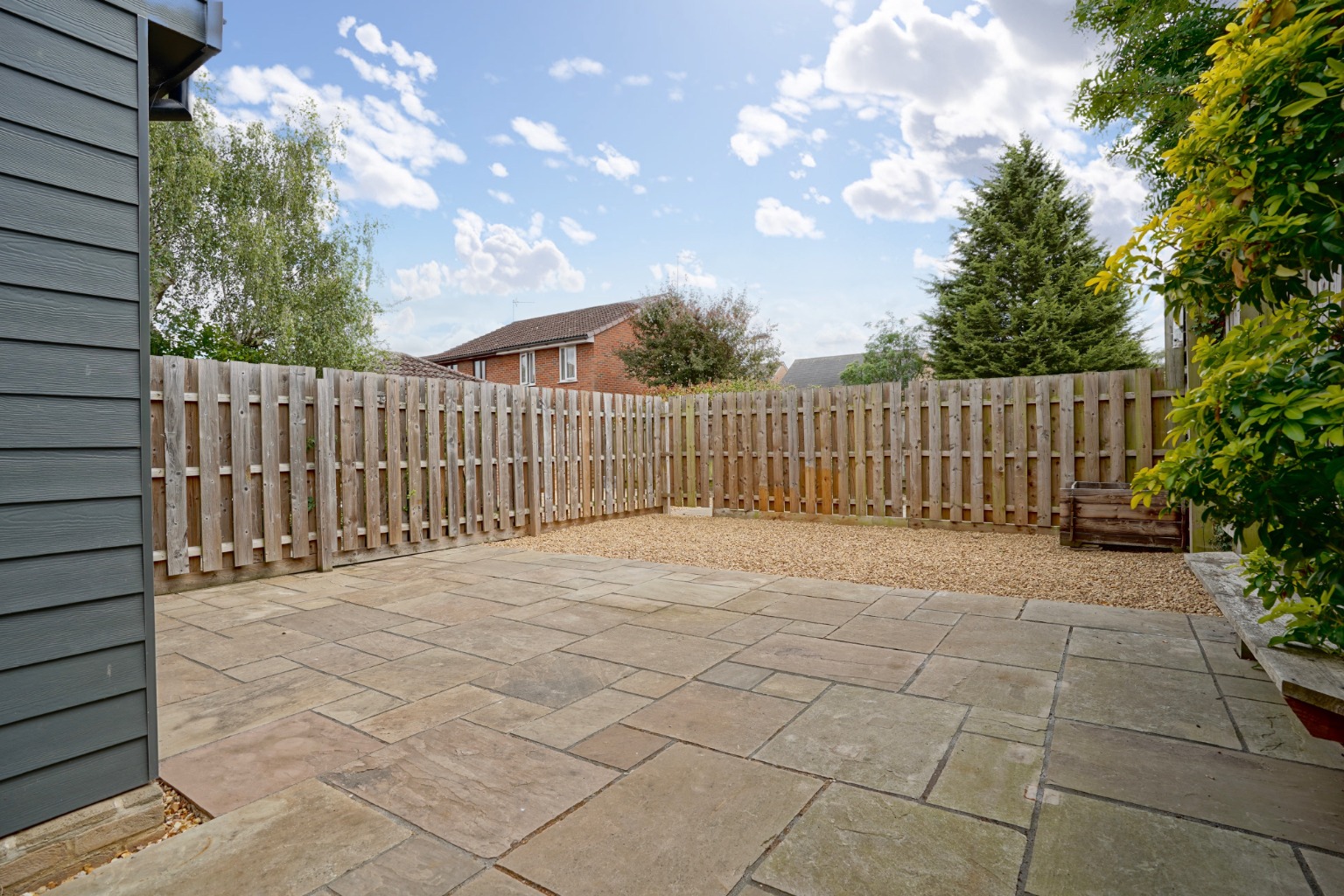 2 bed ground floor flat for sale in Fairfields Drive, Huntingdon 14