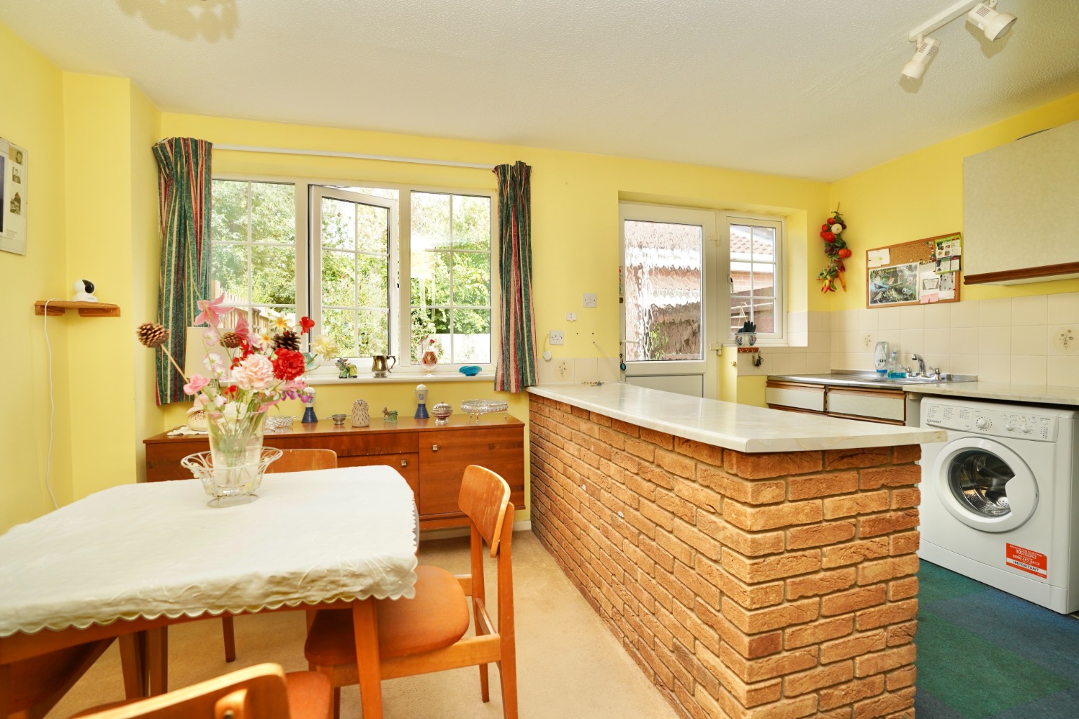 3 bed semi-detached house for sale in Morden Road, Cambridge 4