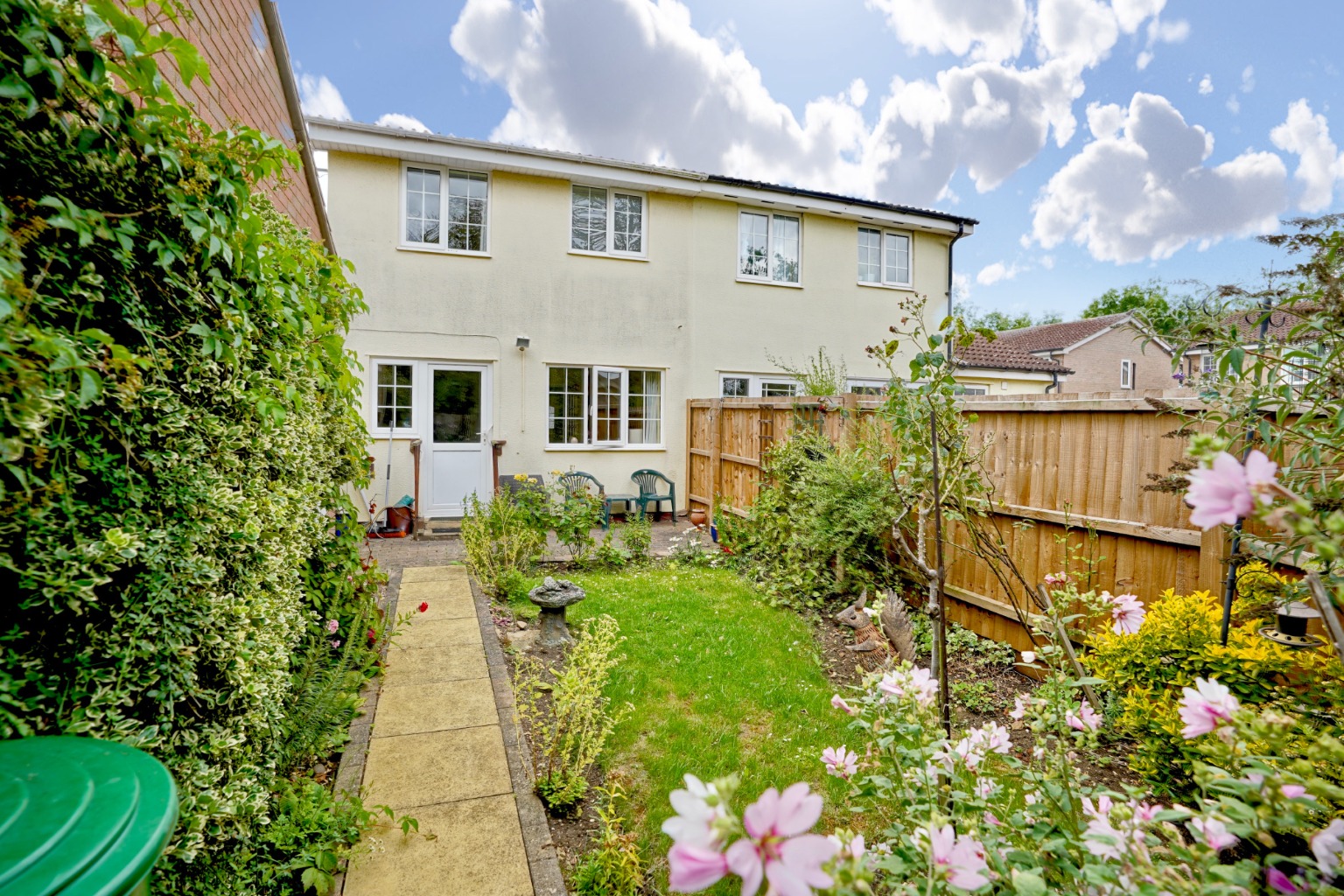3 bed semi-detached house for sale in Morden Road, Cambridge 10