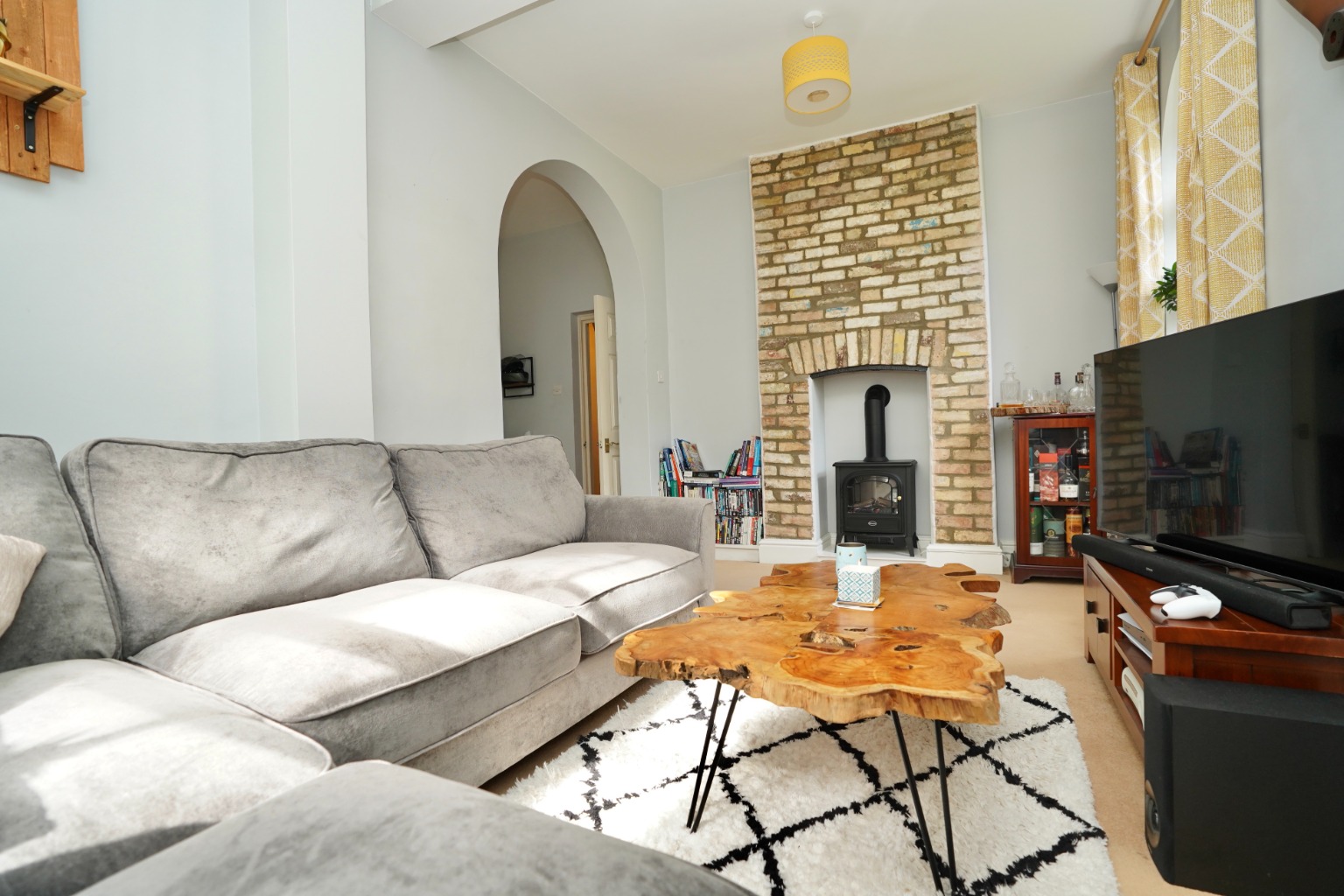 2 bed ground floor flat for sale in Limes Park, St Ives - Property Image 1