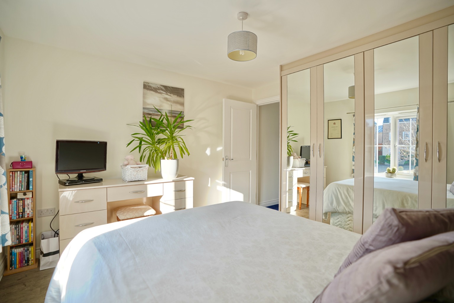 4 bed semi-detached house for sale in Cromwell Crescent, Cambridge 11