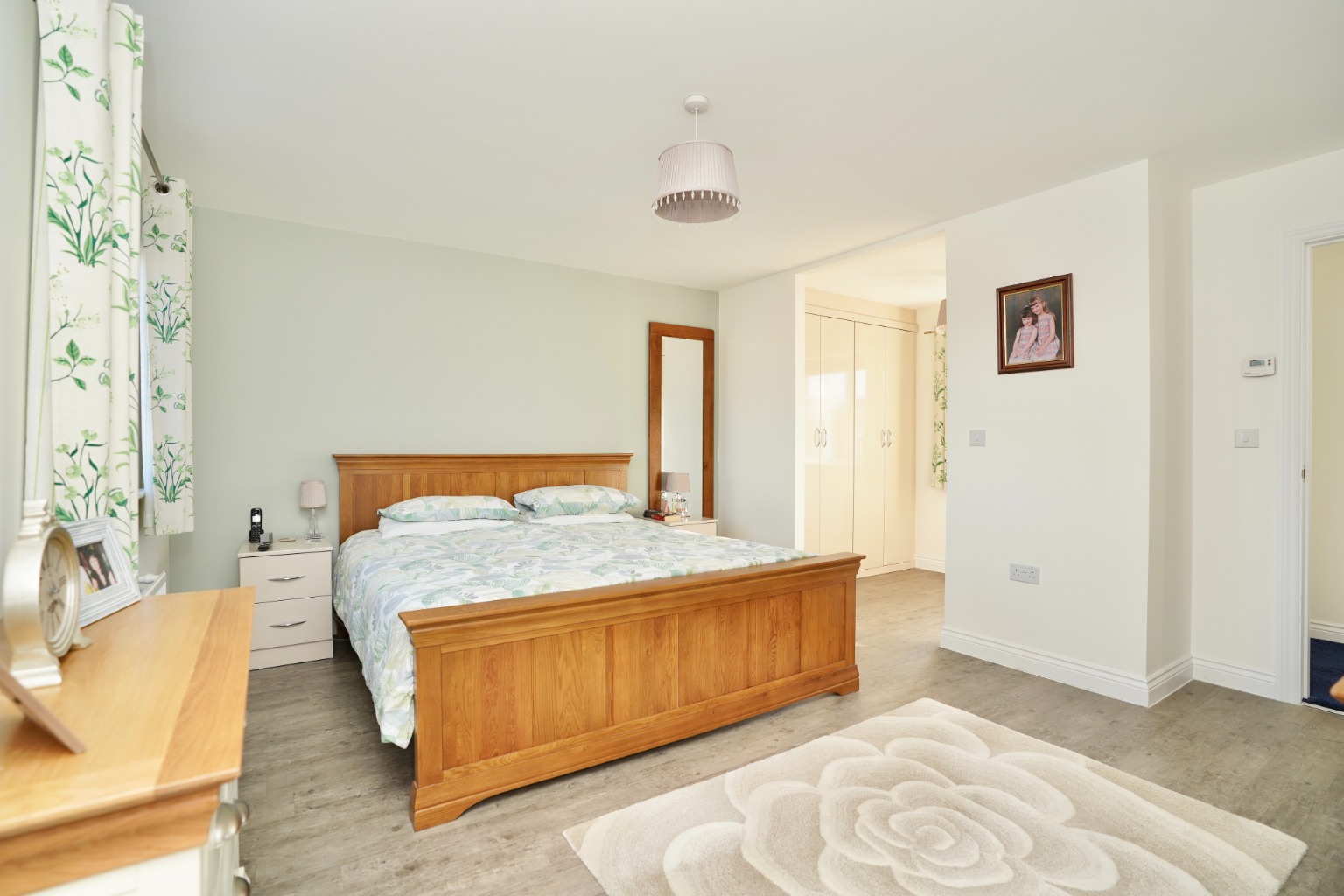 4 bed semi-detached house for sale in Cromwell Crescent, Cambridge  - Property Image 14