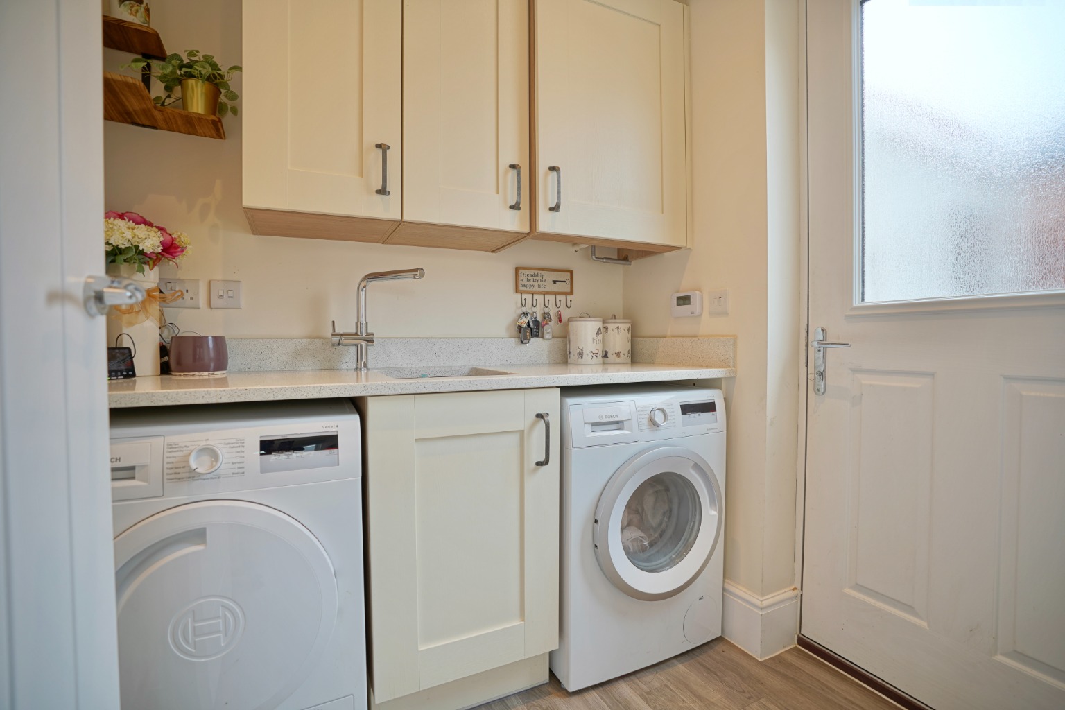 4 bed detached house for sale in Peccle Close, Huntingdon 6