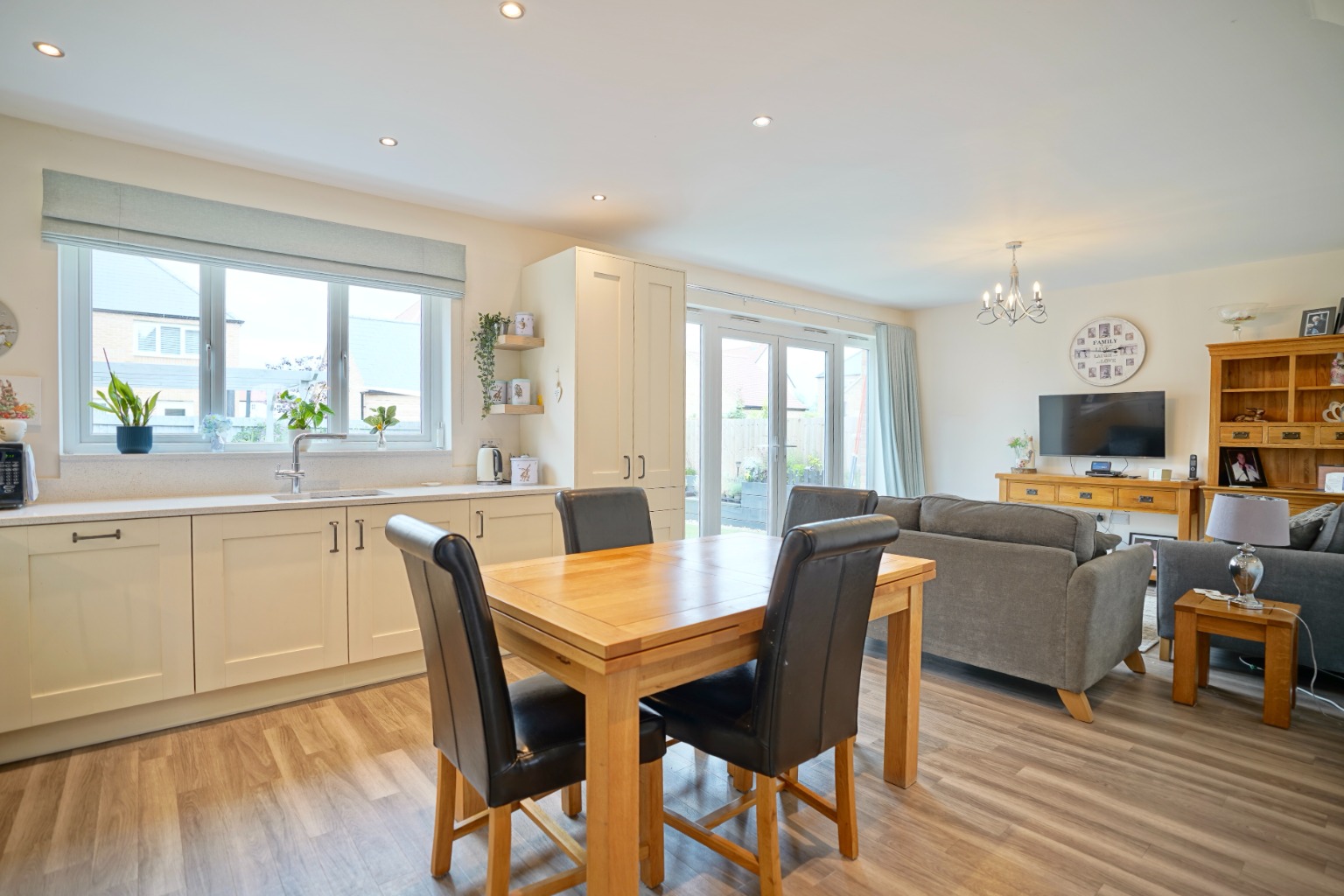 4 bed detached house for sale in Peccle Close, Huntingdon 5