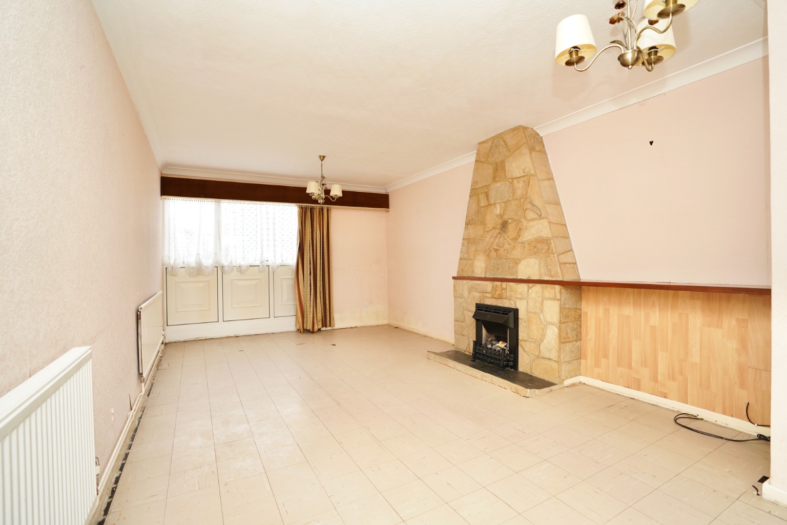 3 bed detached house for sale in Falstaff Way, Huntingdon  - Property Image 2