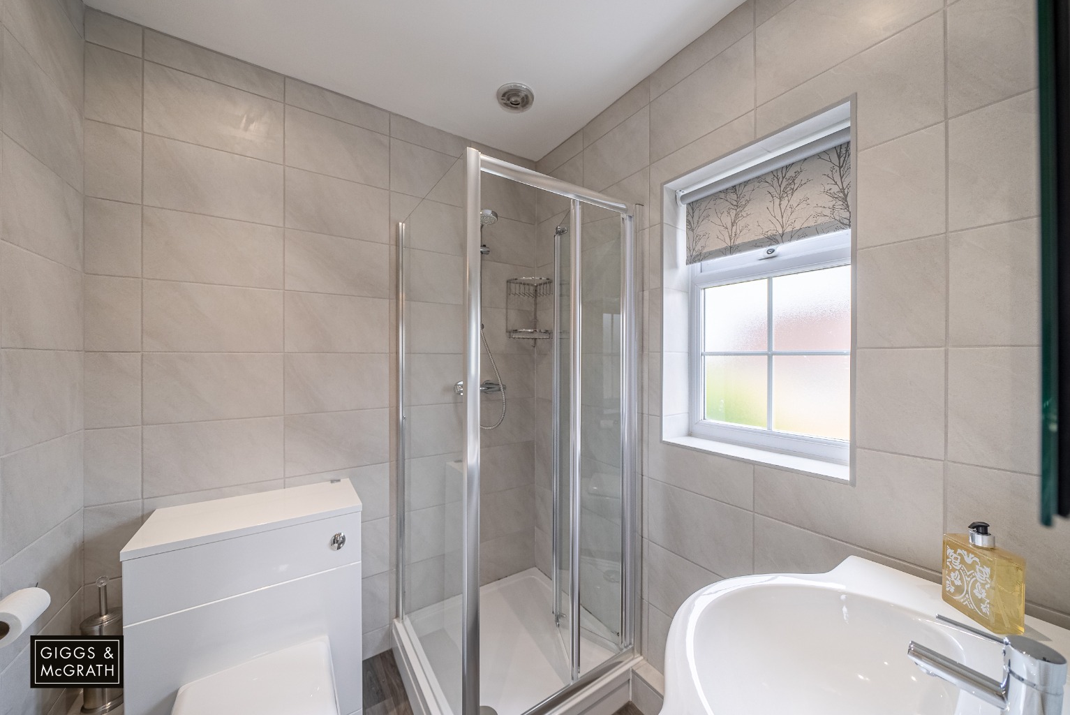 4 bed detached house for sale in Hayling Close, Huntingdon 9