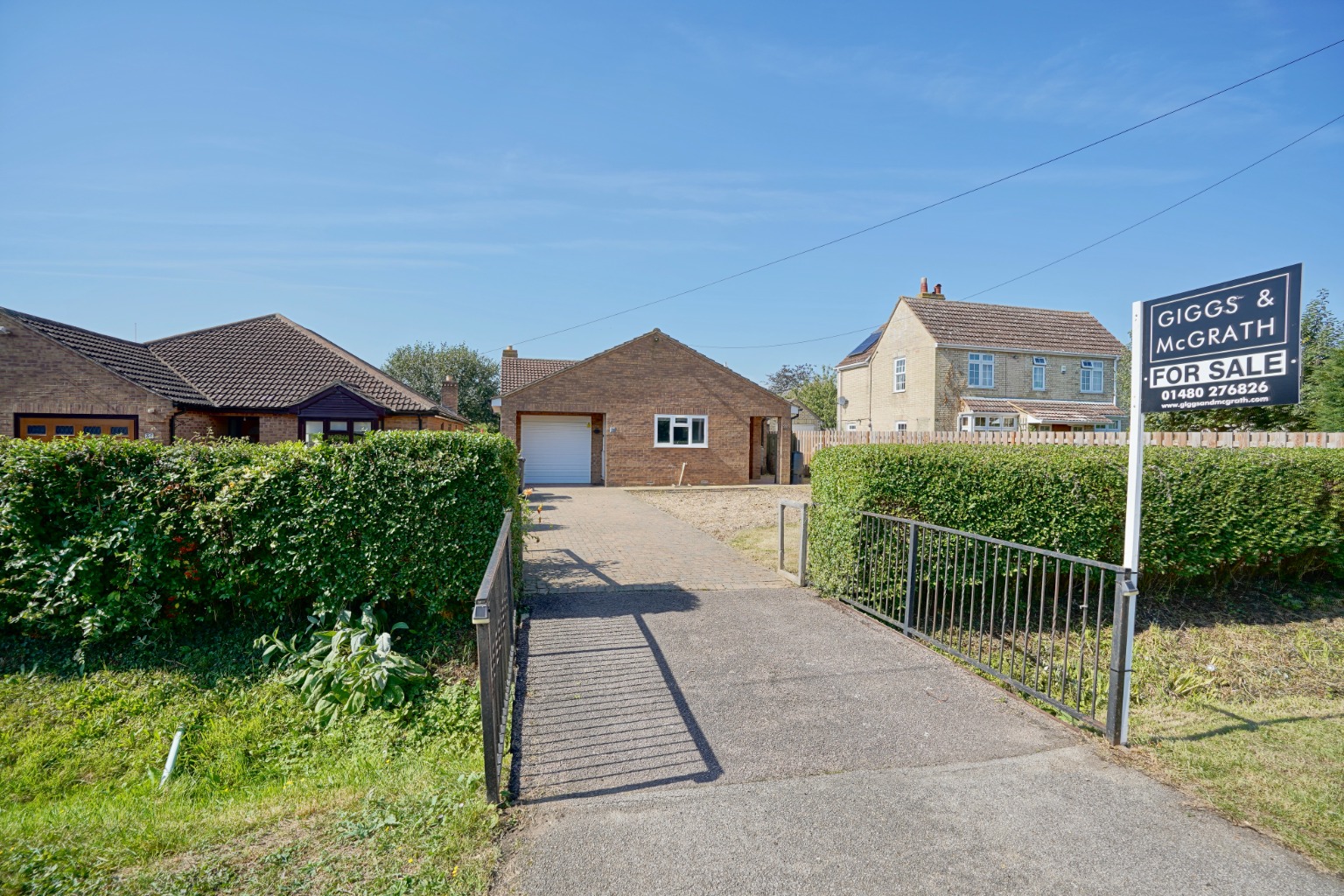 3 bed detached bungalow for sale in Sapley Road, Huntingdon  - Property Image 1