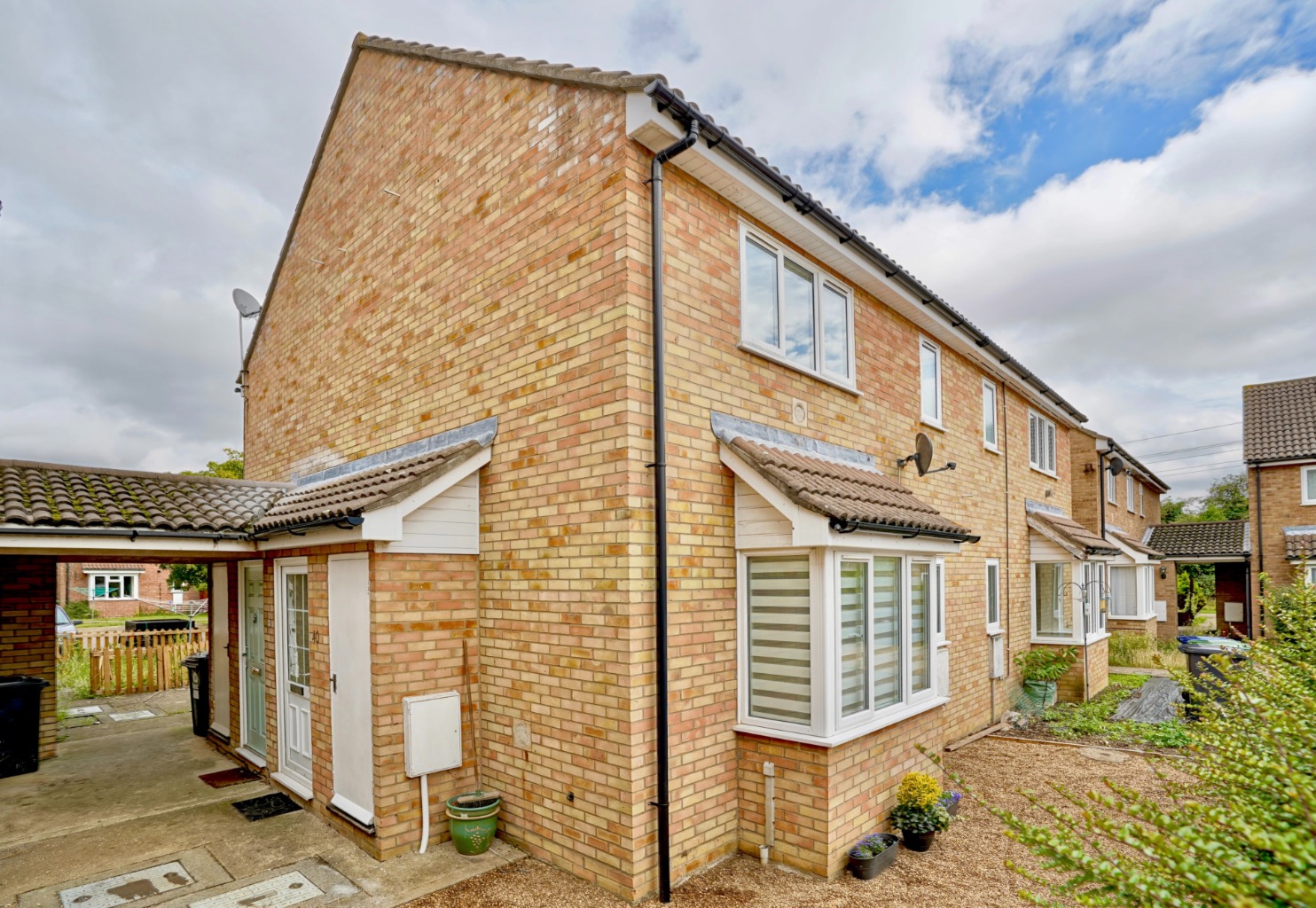 1 bed terraced house for sale in Derwent Close, St Ives  - Property Image 1