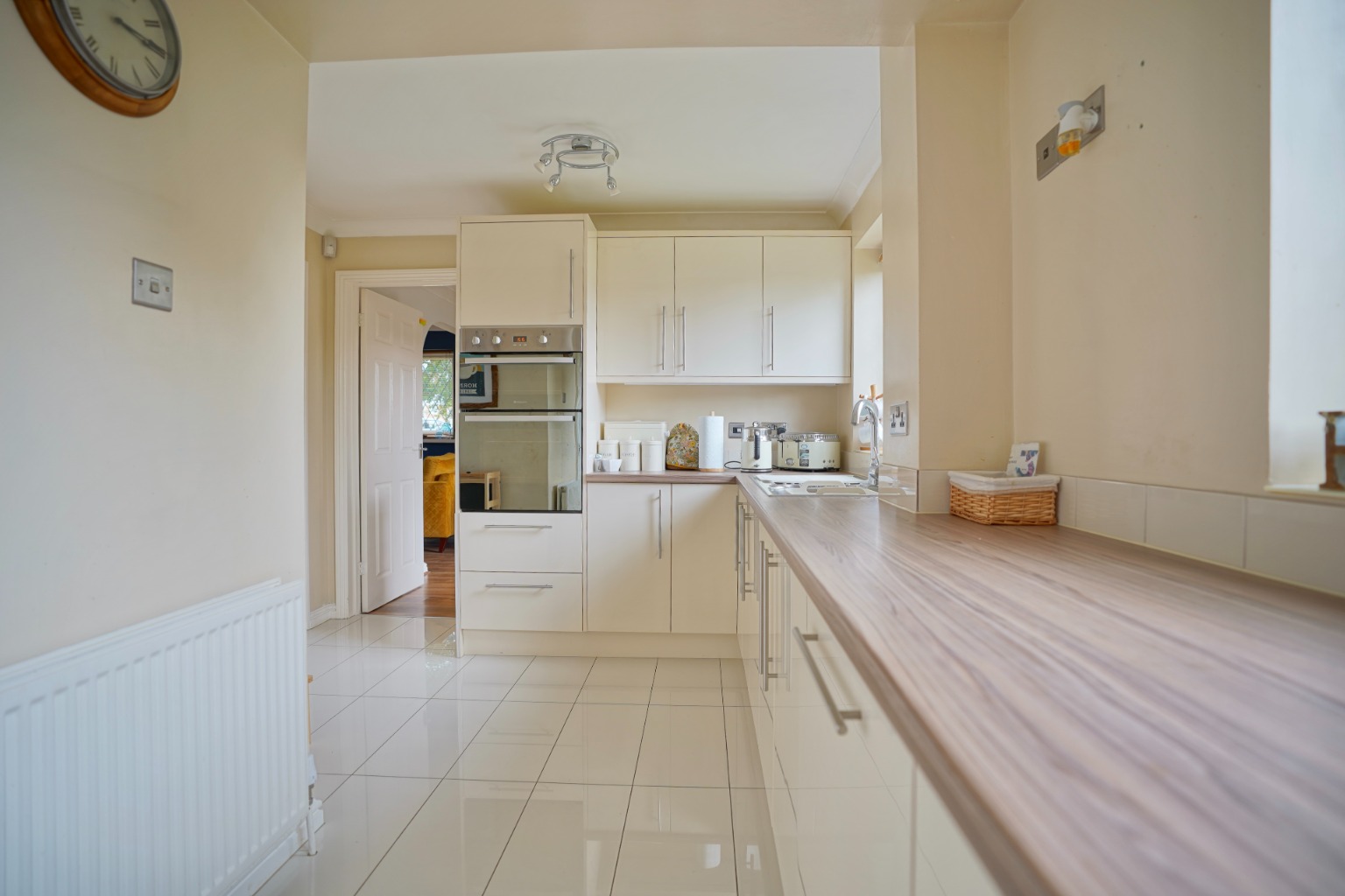 3 bed detached house for sale in Hillfield, Huntingdon  - Property Image 11