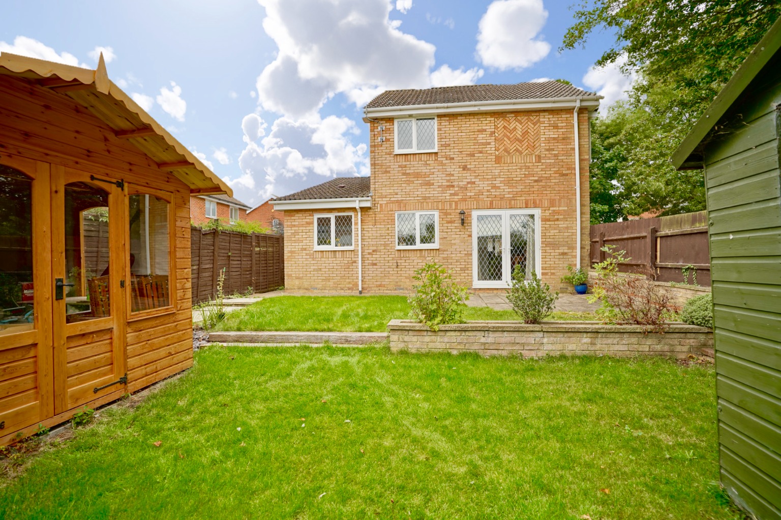 3 bed detached house for sale in Hillfield, Huntingdon  - Property Image 14