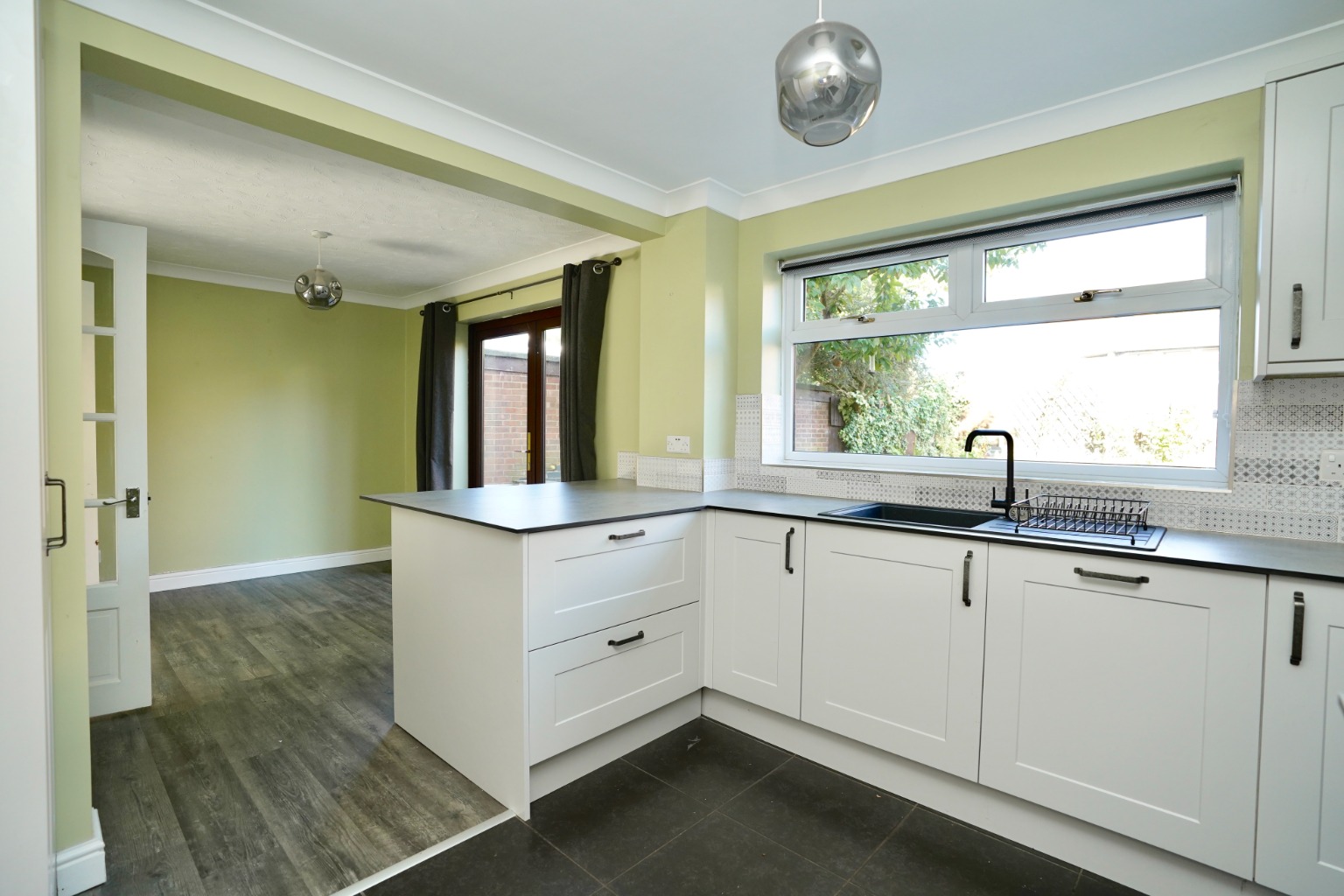4 bed link detached house for sale in Byfield Road, Cambridge 6